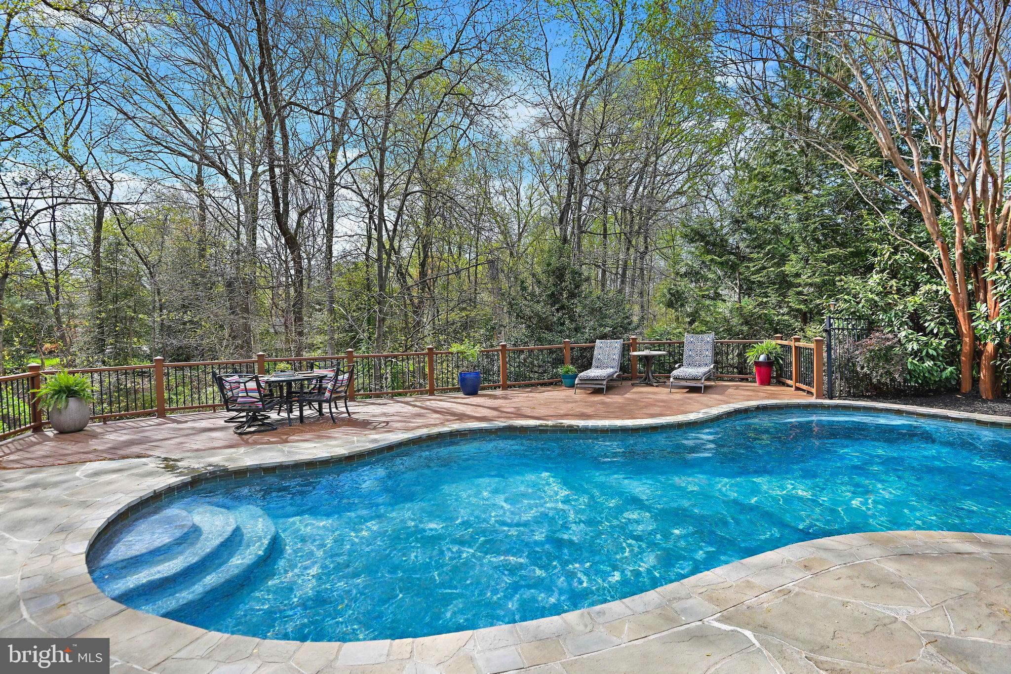 WAYSIDE - Residential