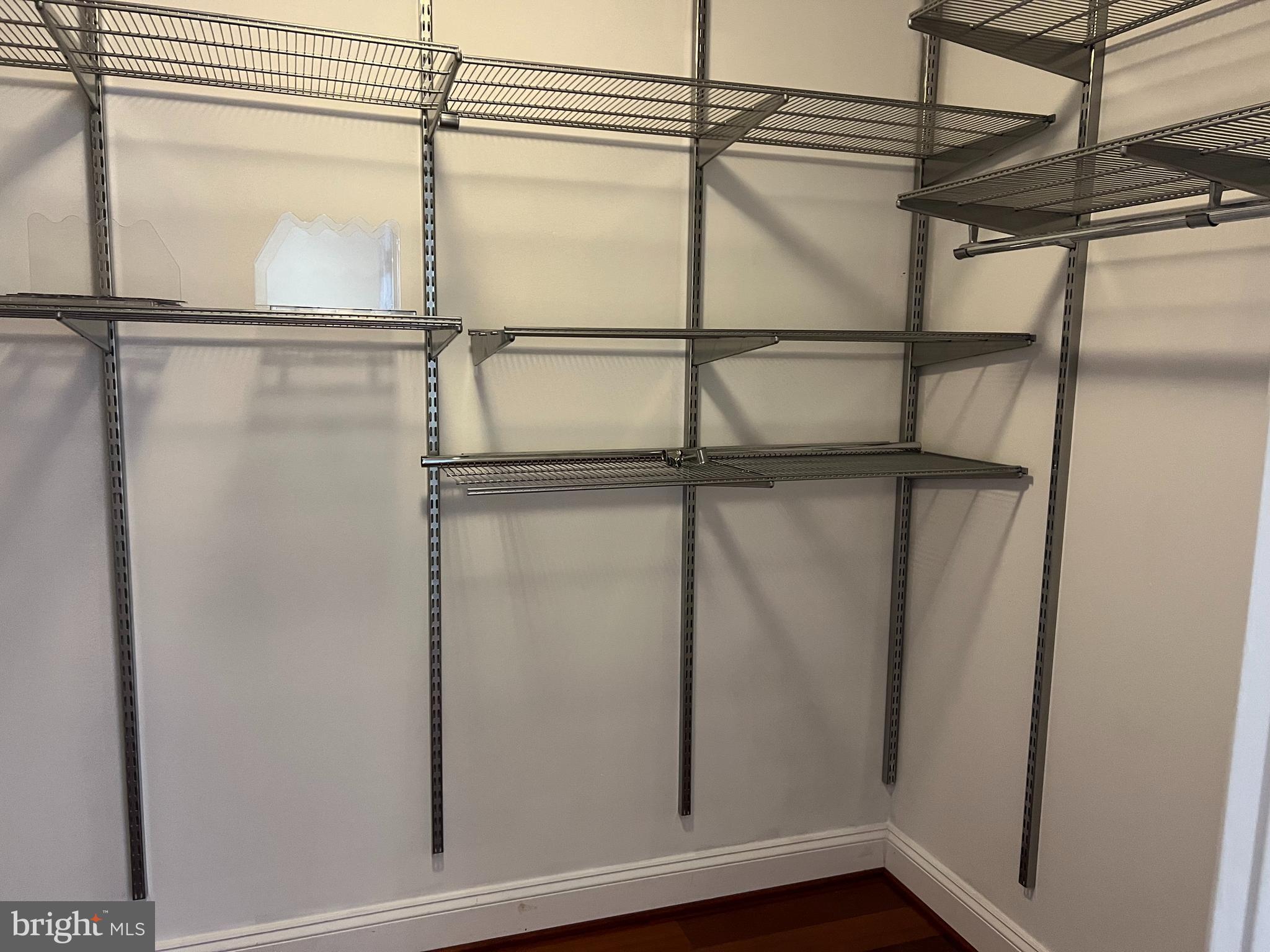 TURNBERRY TOWER - Residential Lease