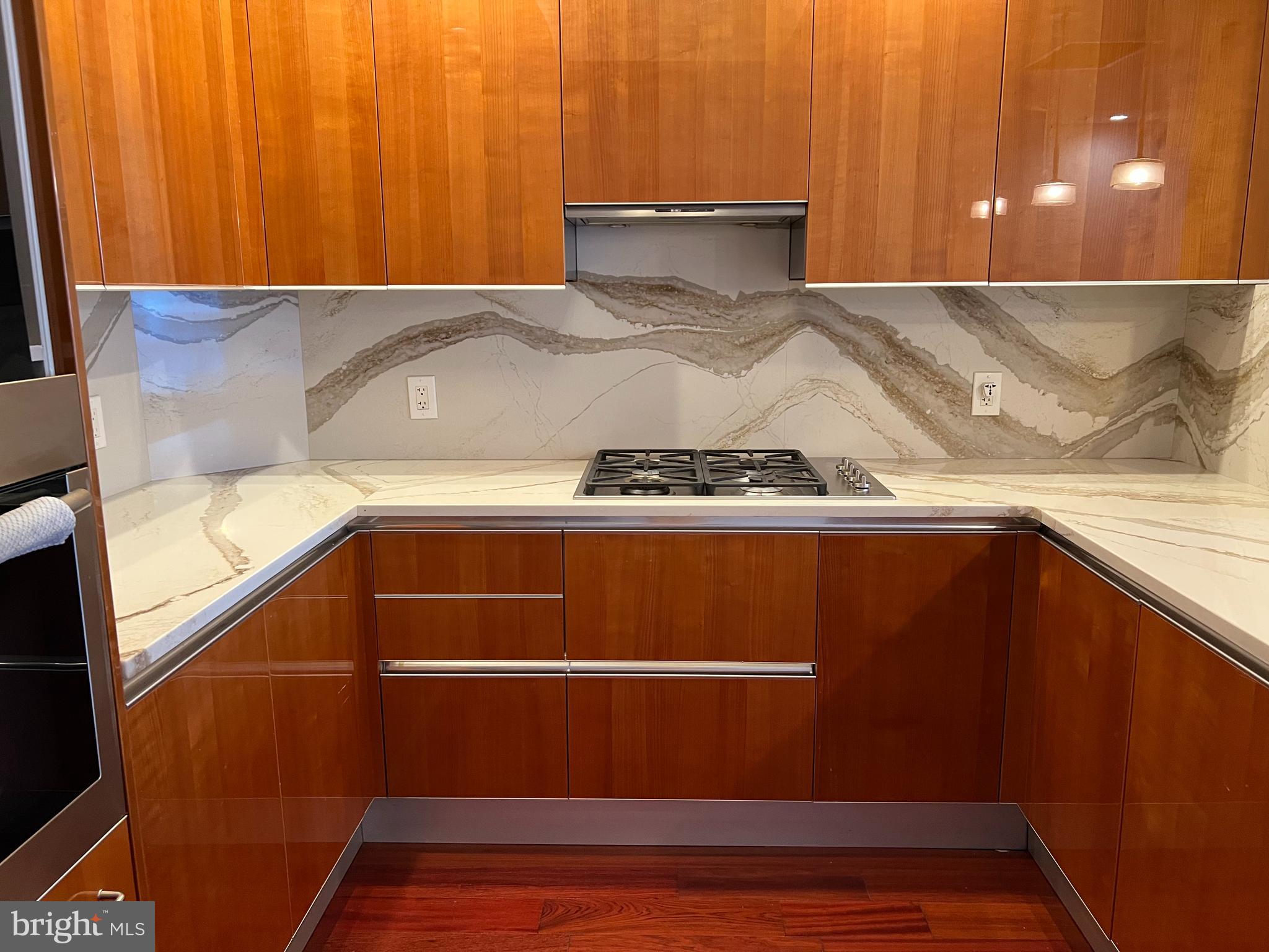 TURNBERRY TOWER - Residential Lease