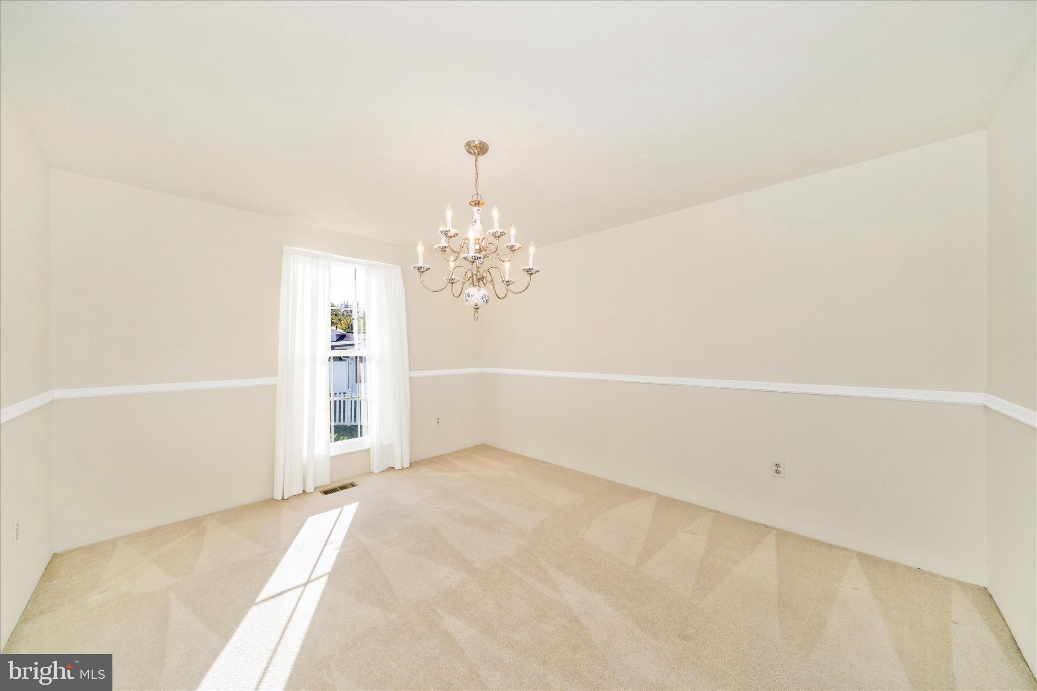 FOUNTAINDALE SOUTH - Residential