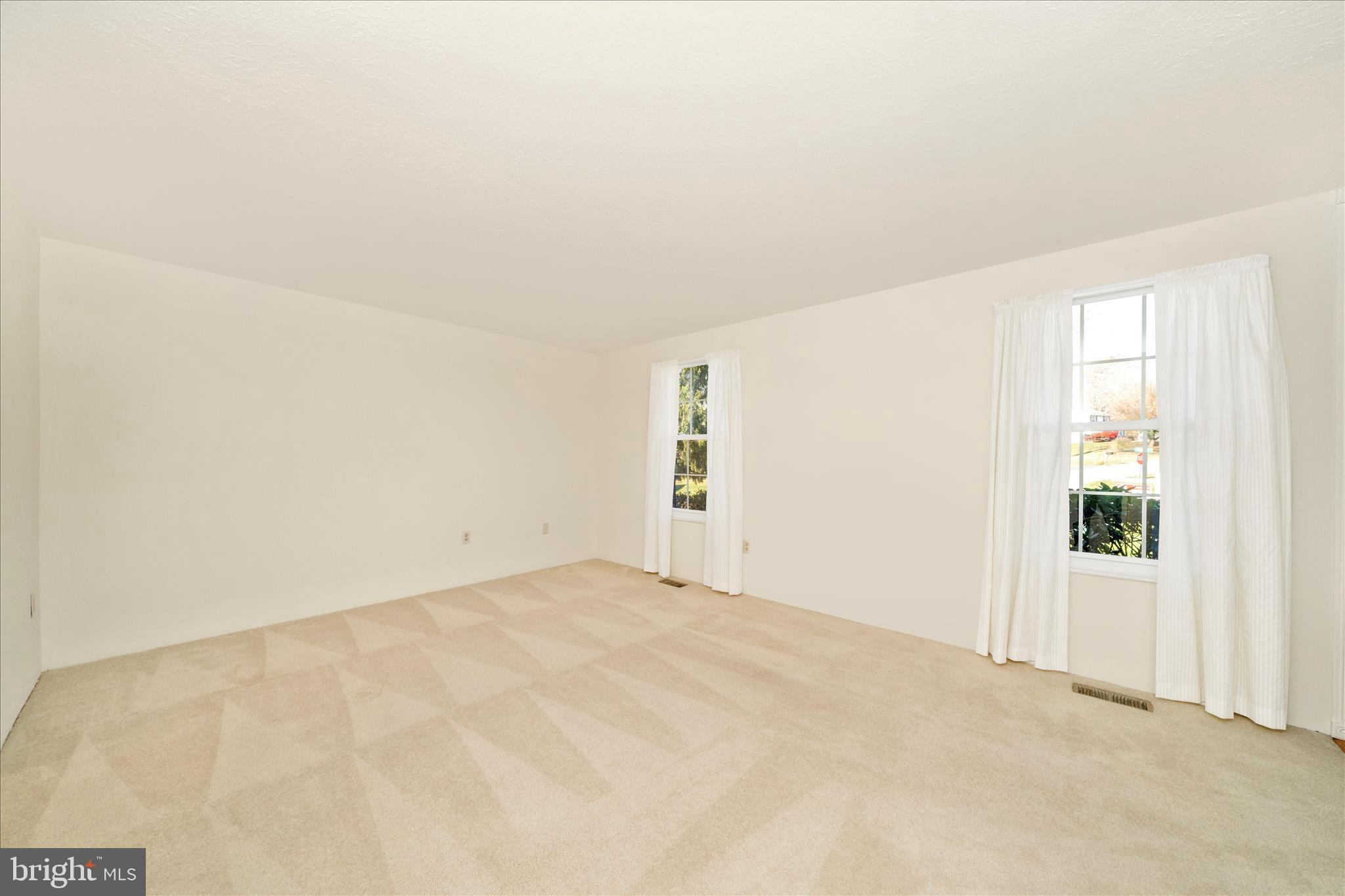 FOUNTAINDALE SOUTH - Residential