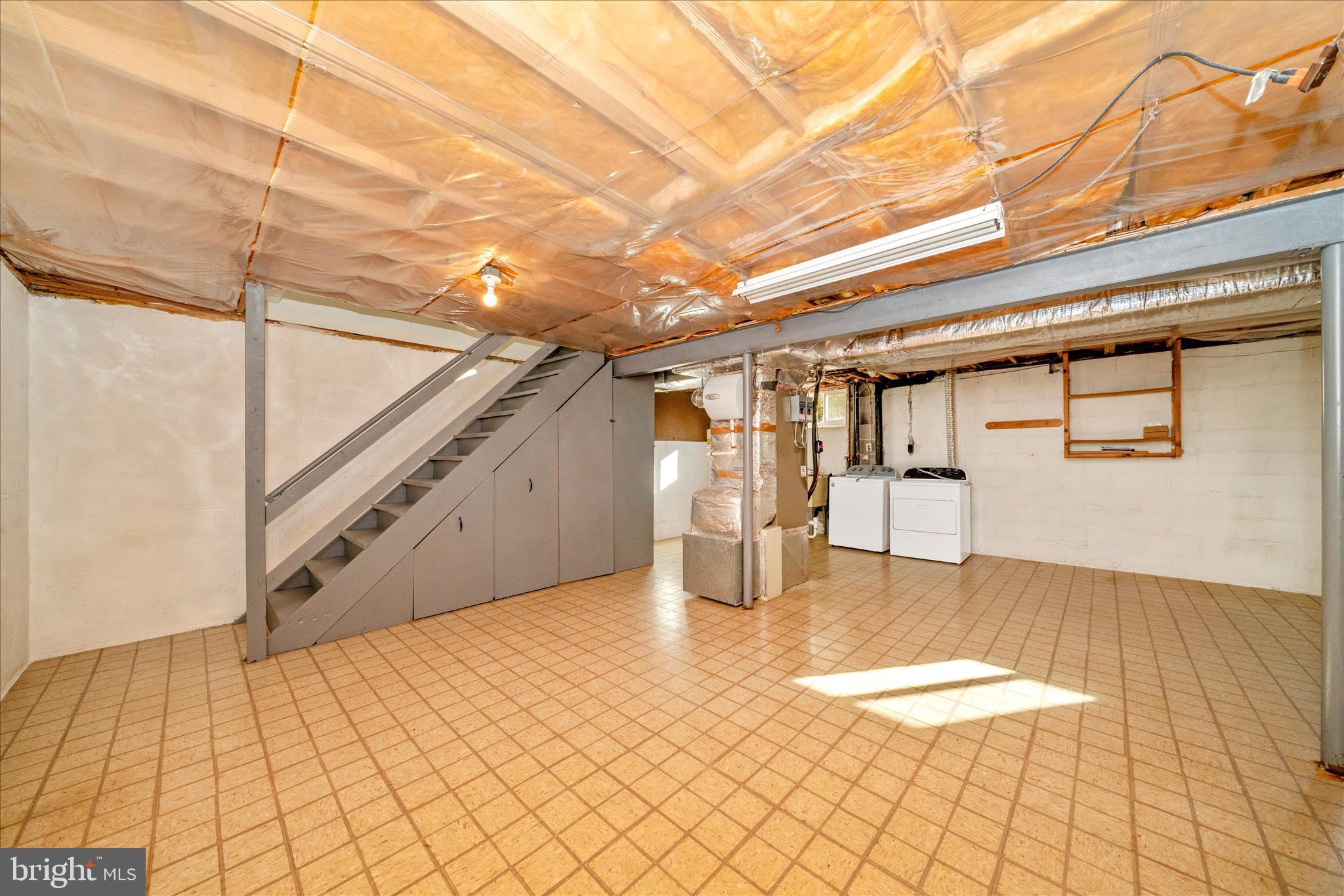 FOUNTAINDALE SOUTH - Residential