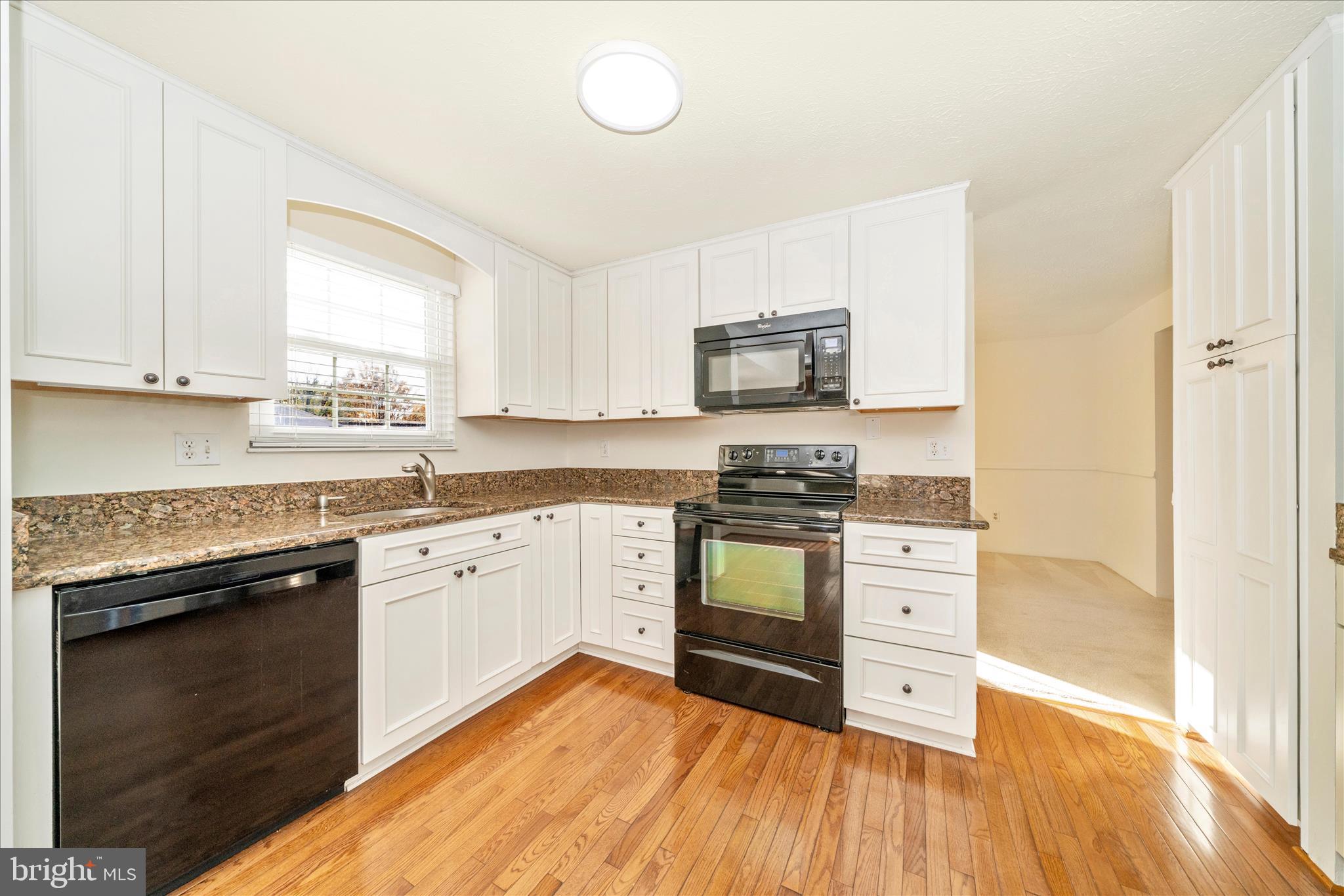 FOUNTAINDALE SOUTH - Residential