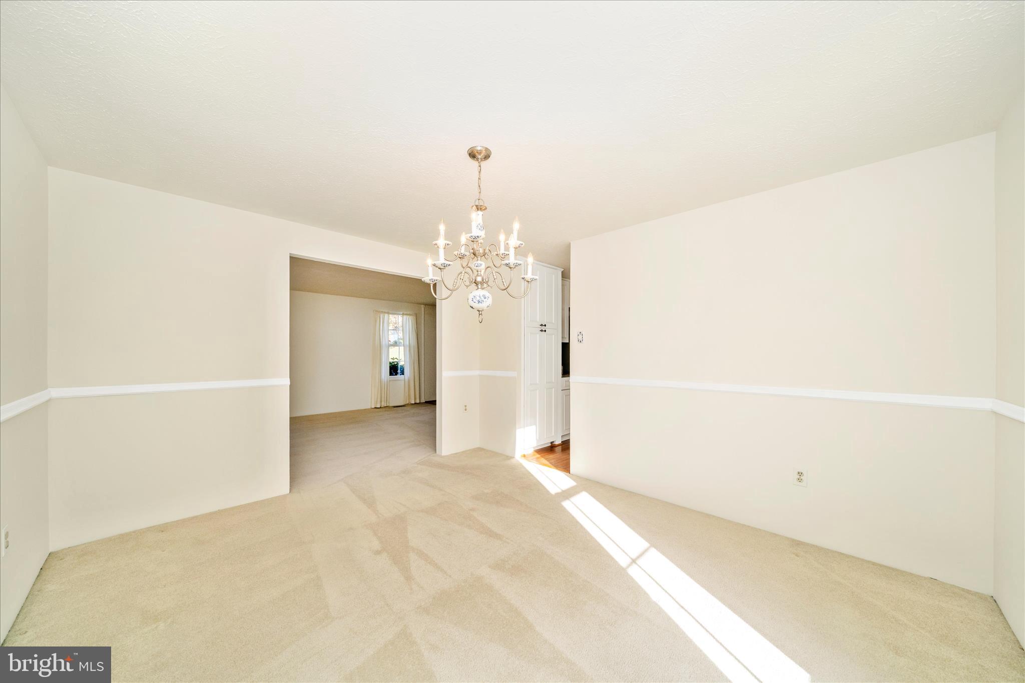 FOUNTAINDALE SOUTH - Residential