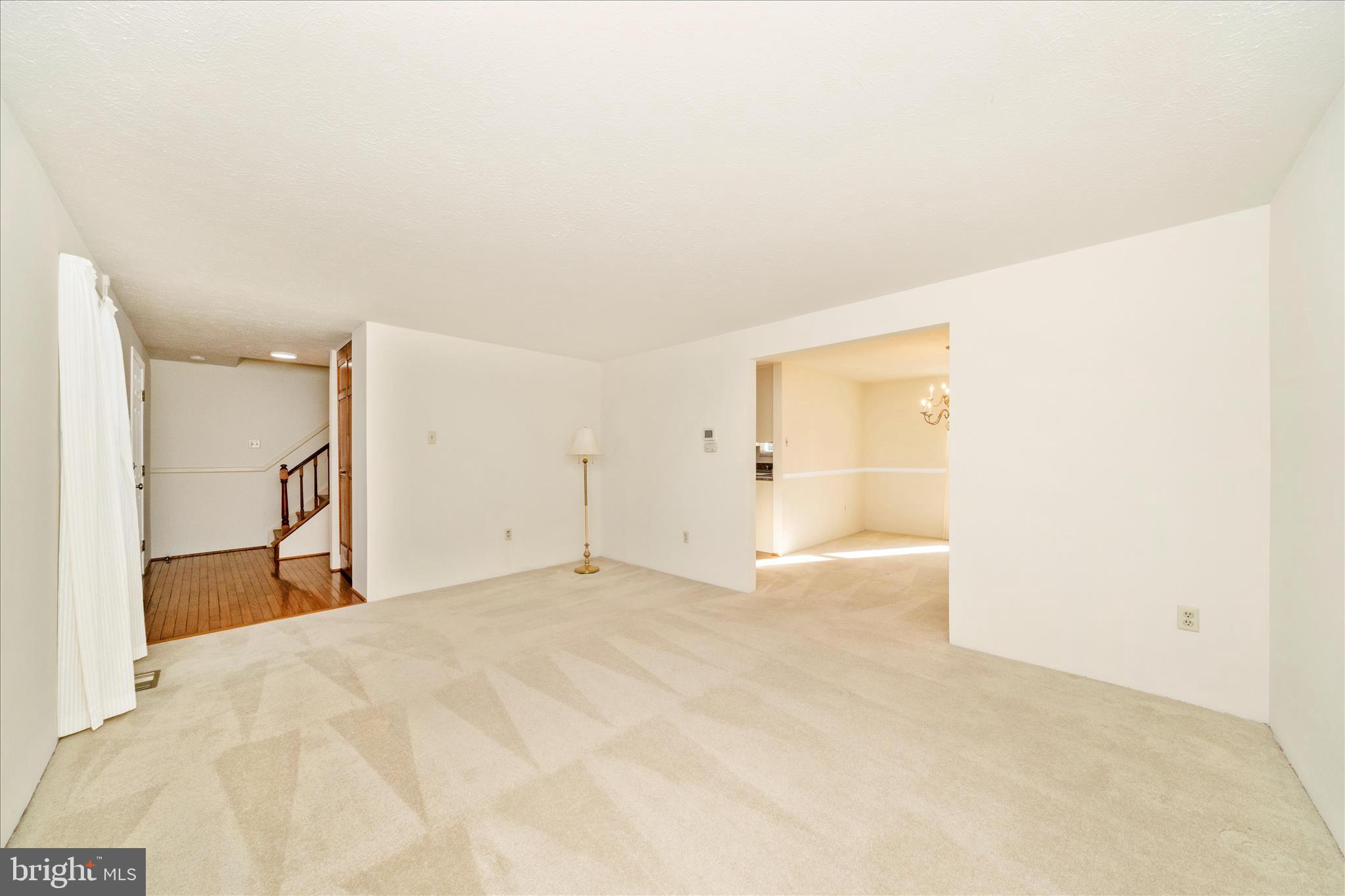 FOUNTAINDALE SOUTH - Residential