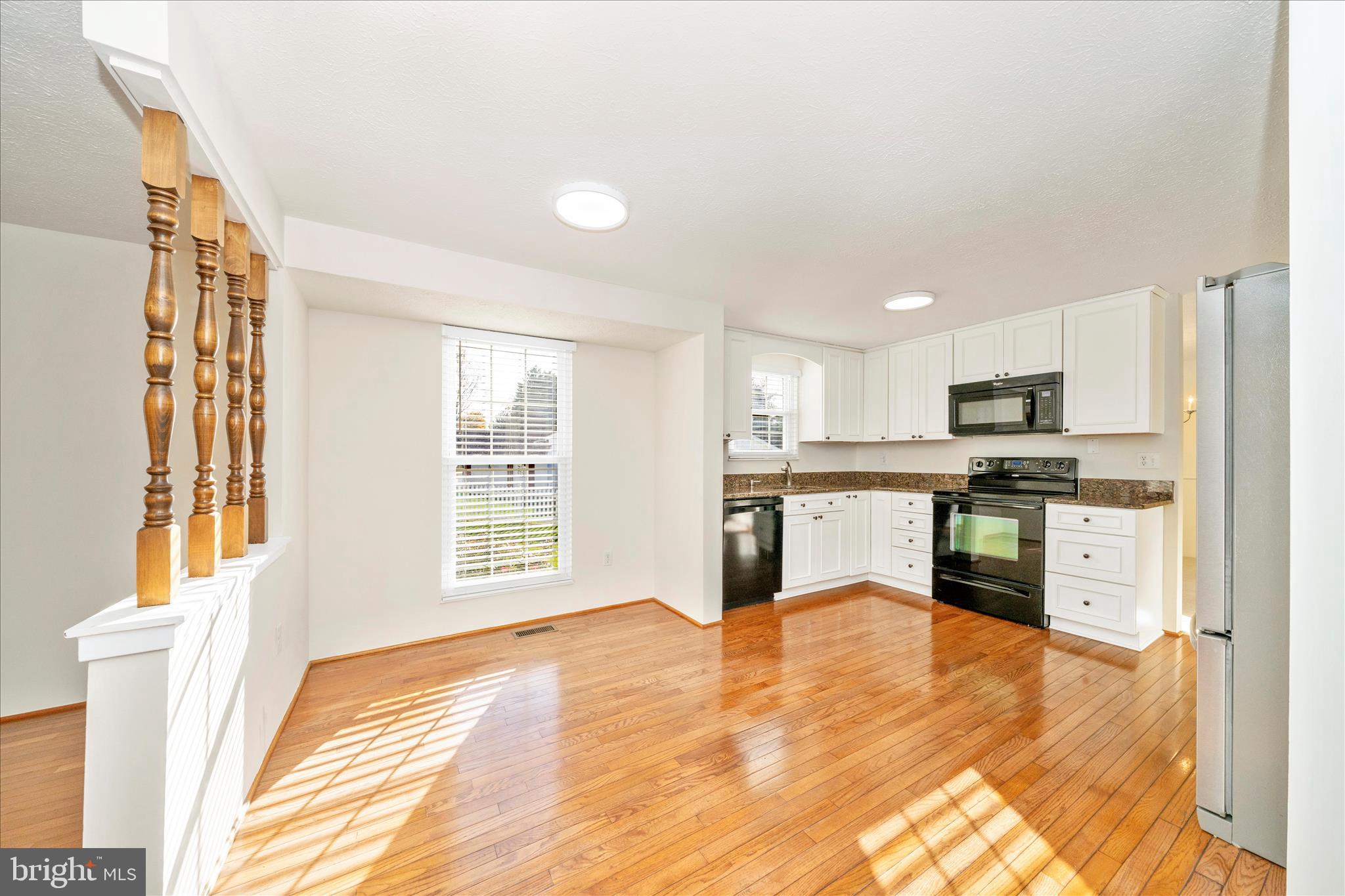 FOUNTAINDALE SOUTH - Residential