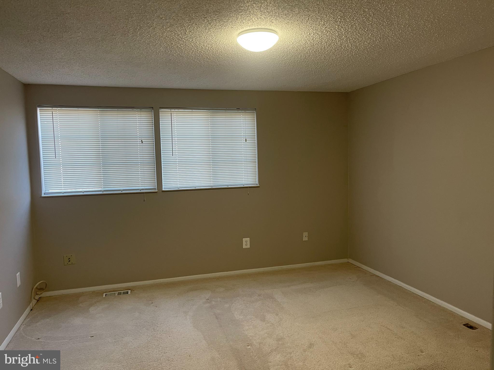 NEWINGTON FOREST - Residential