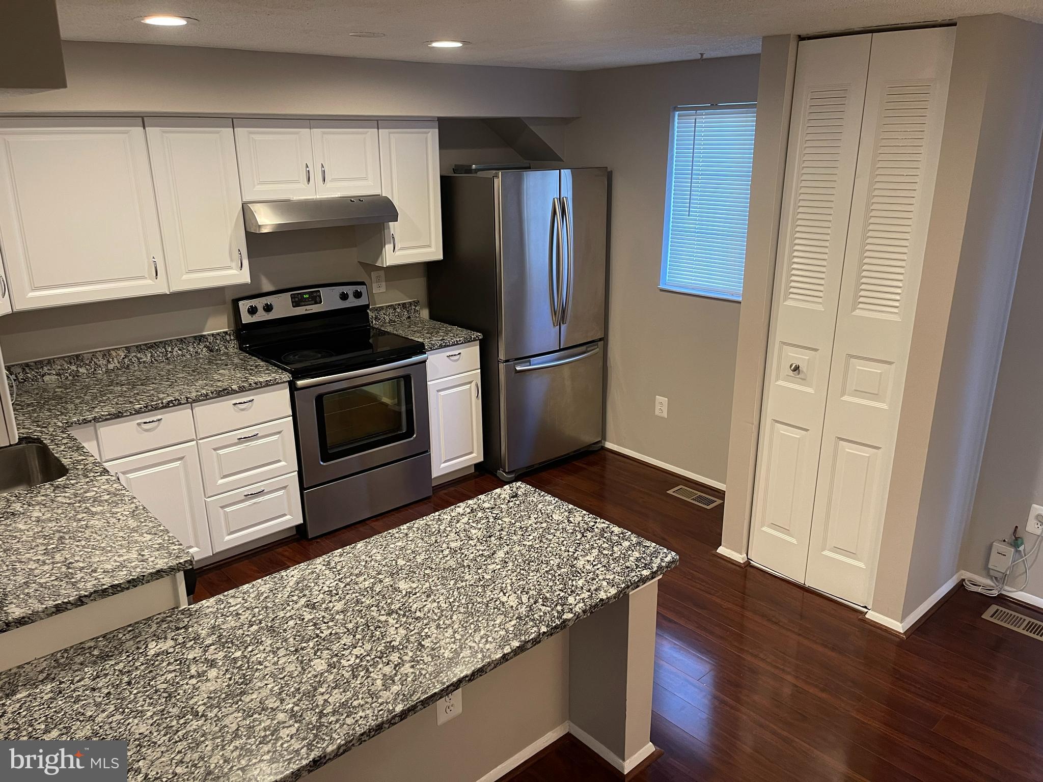 NEWINGTON FOREST - Residential