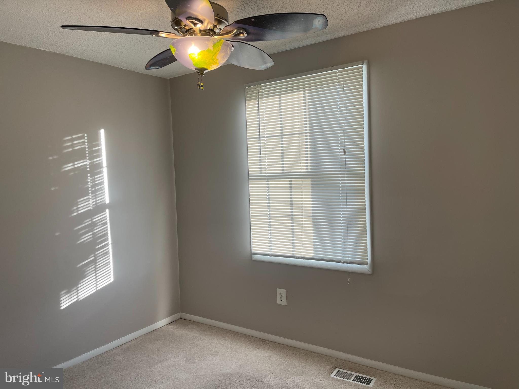 NEWINGTON FOREST - Residential