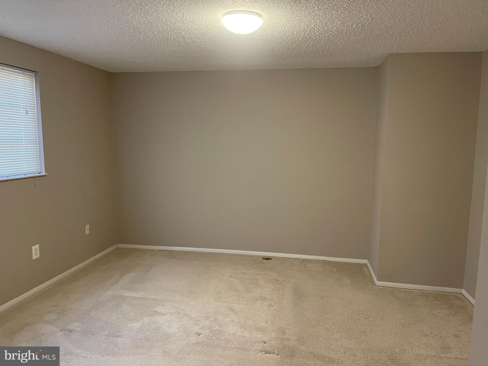 NEWINGTON FOREST - Residential