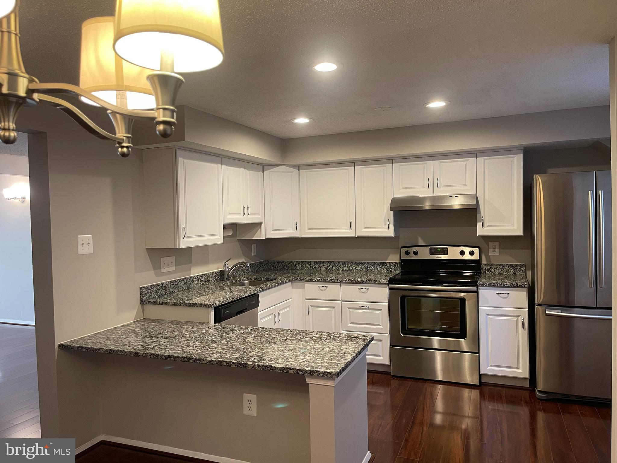 NEWINGTON FOREST - Residential