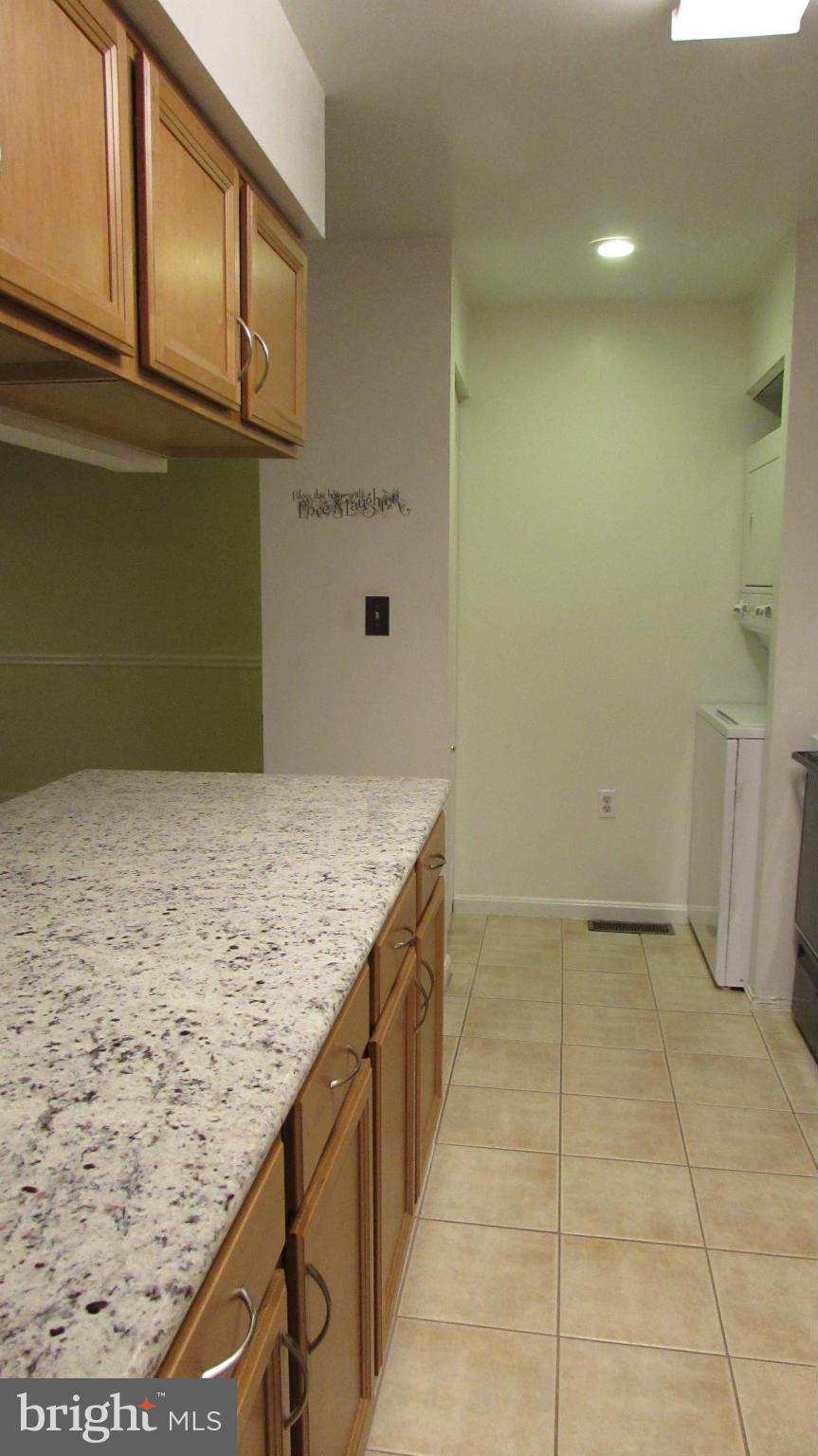 TIMBERGROVE - Residential Lease