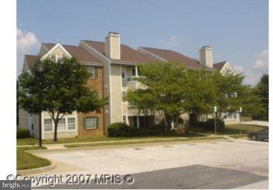 This is a lovely 2 bedroom 2 bathroom condominium in the Timbergrove Community of Reisterstown. The unit features a wood burning fireplace in the living room and  a lovely front patio. Modern kitchen offers full size range, refrigerator, & dishwasher. Breakfeast bar with stools. Laundry in unit. Large master bedroom with walk in closet and ceiling fan. EZ to view. Pets OK