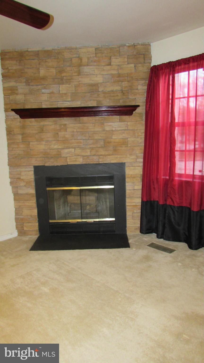 TIMBERGROVE - Residential Lease