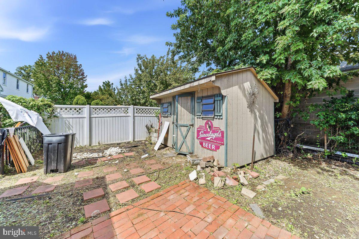 426 FOLSOM AVENUE