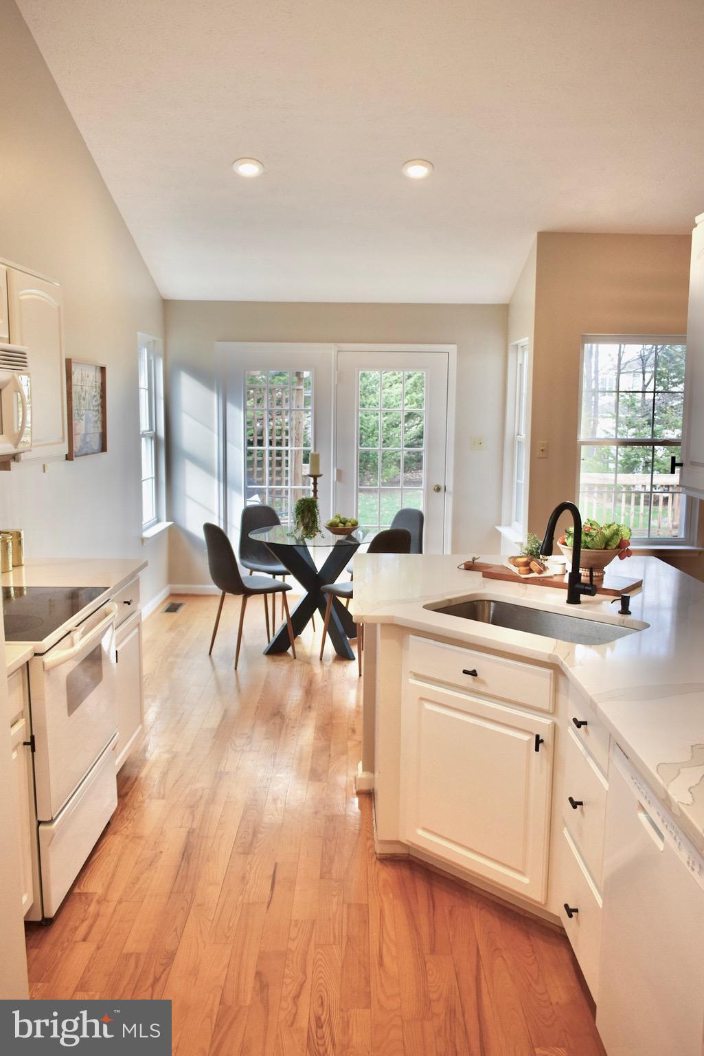 CHAPEL HILL - Residential