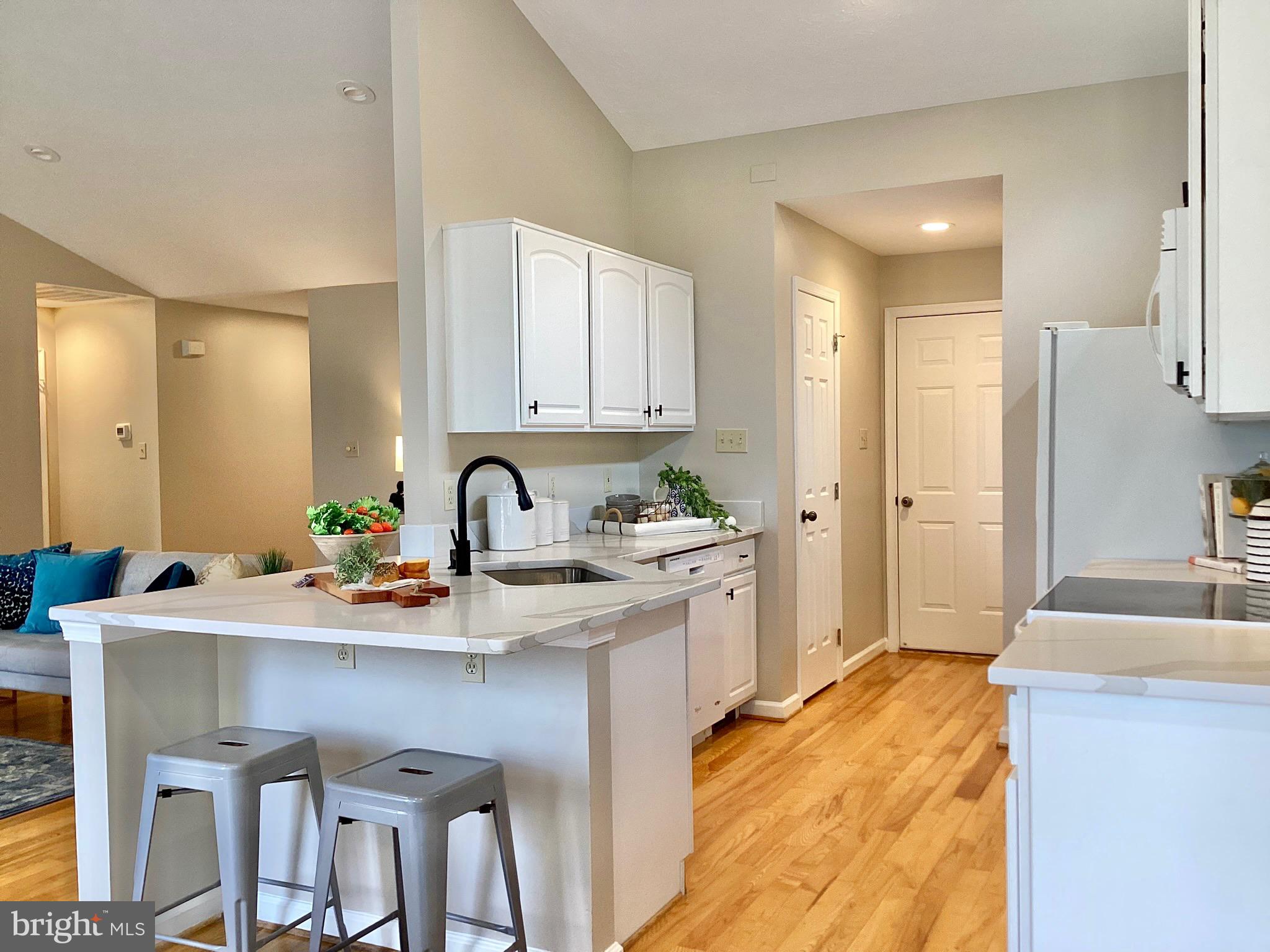 CHAPEL HILL - Residential