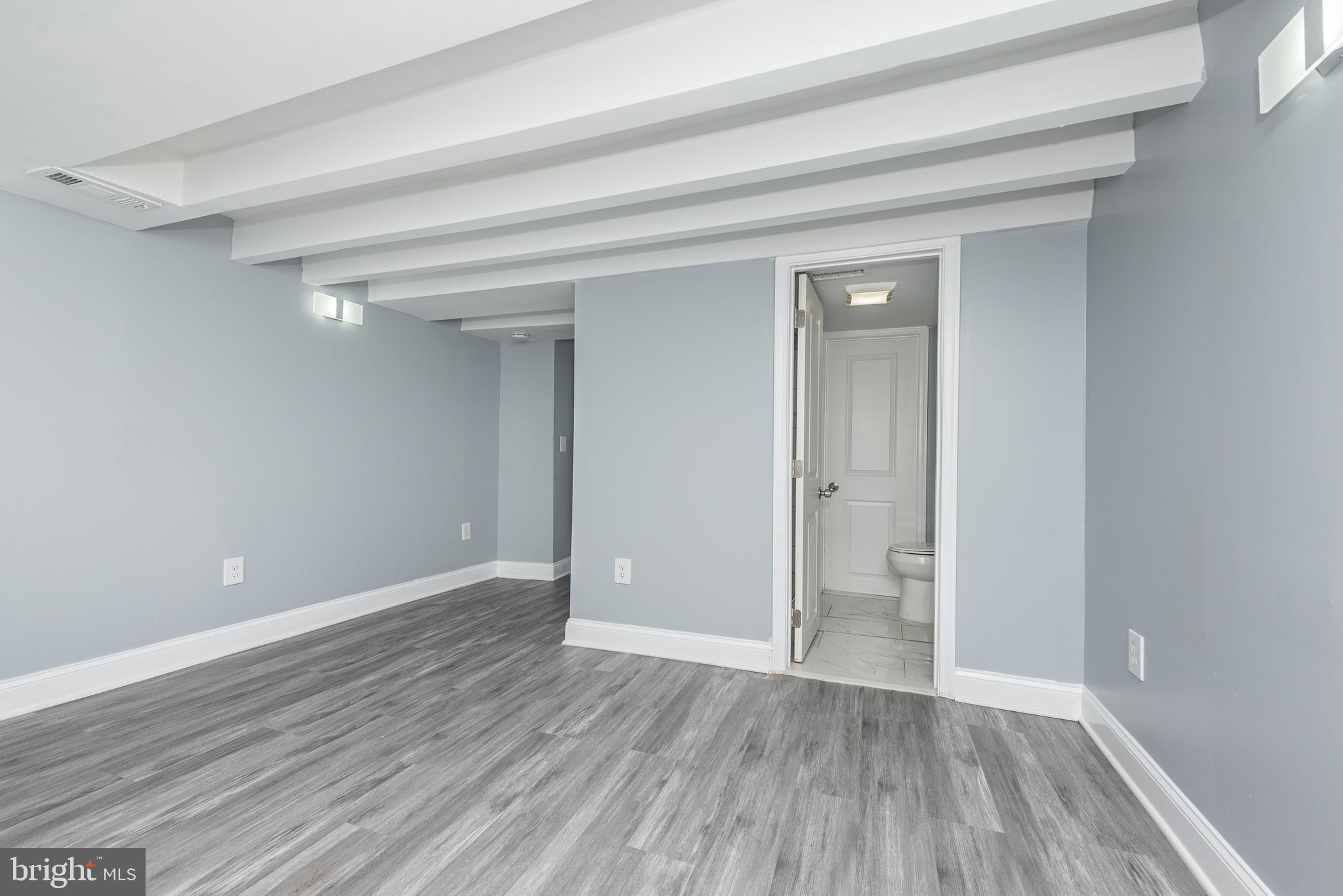 GREENSPRING - Residential