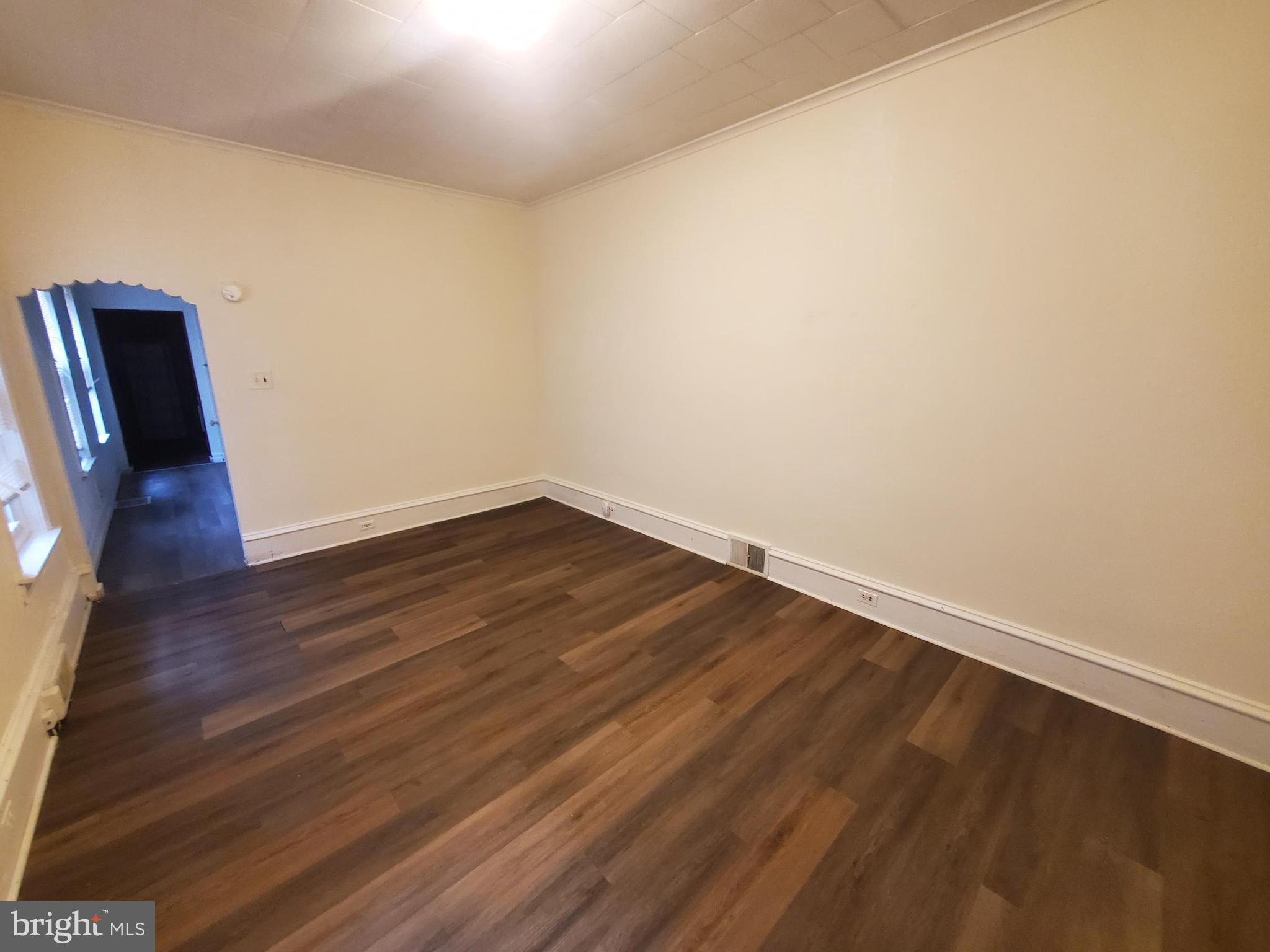 NORTHWEST READING - Residential Lease