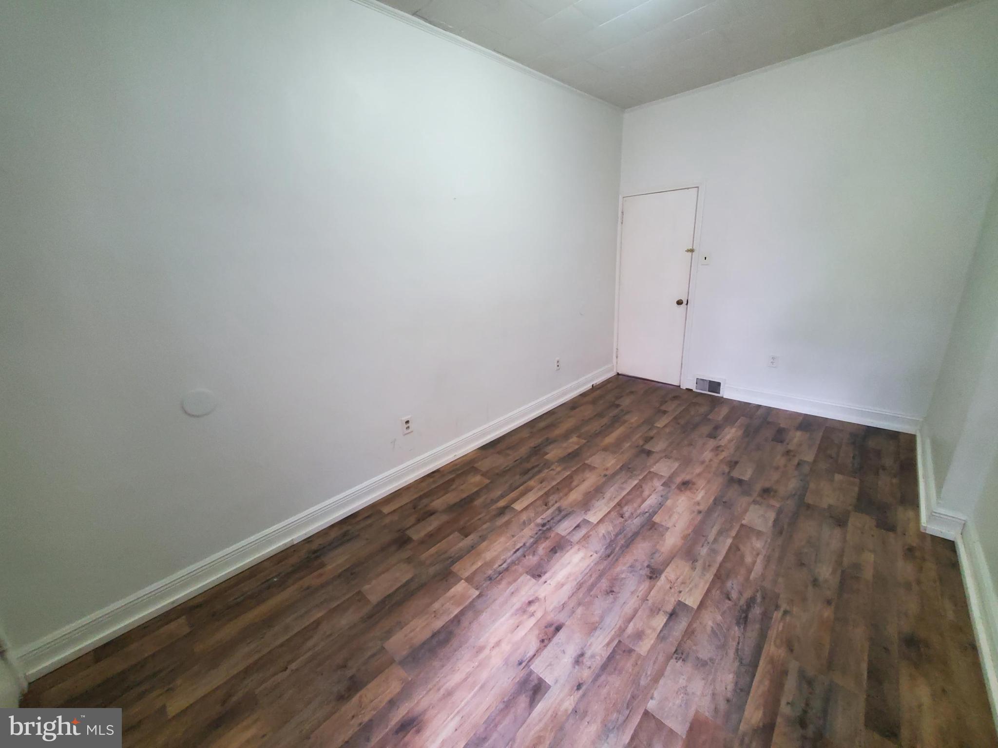 NORTHWEST READING - Residential Lease