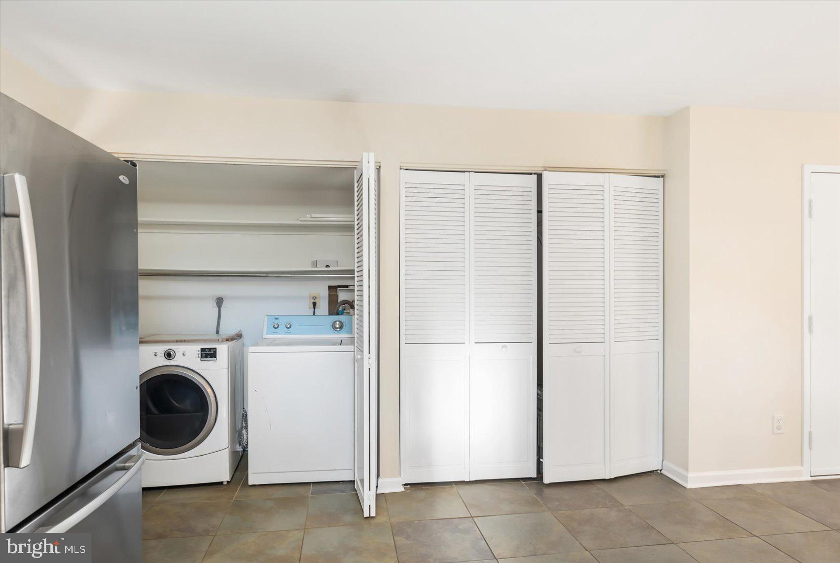 RIDGEFIELD - Residential Lease