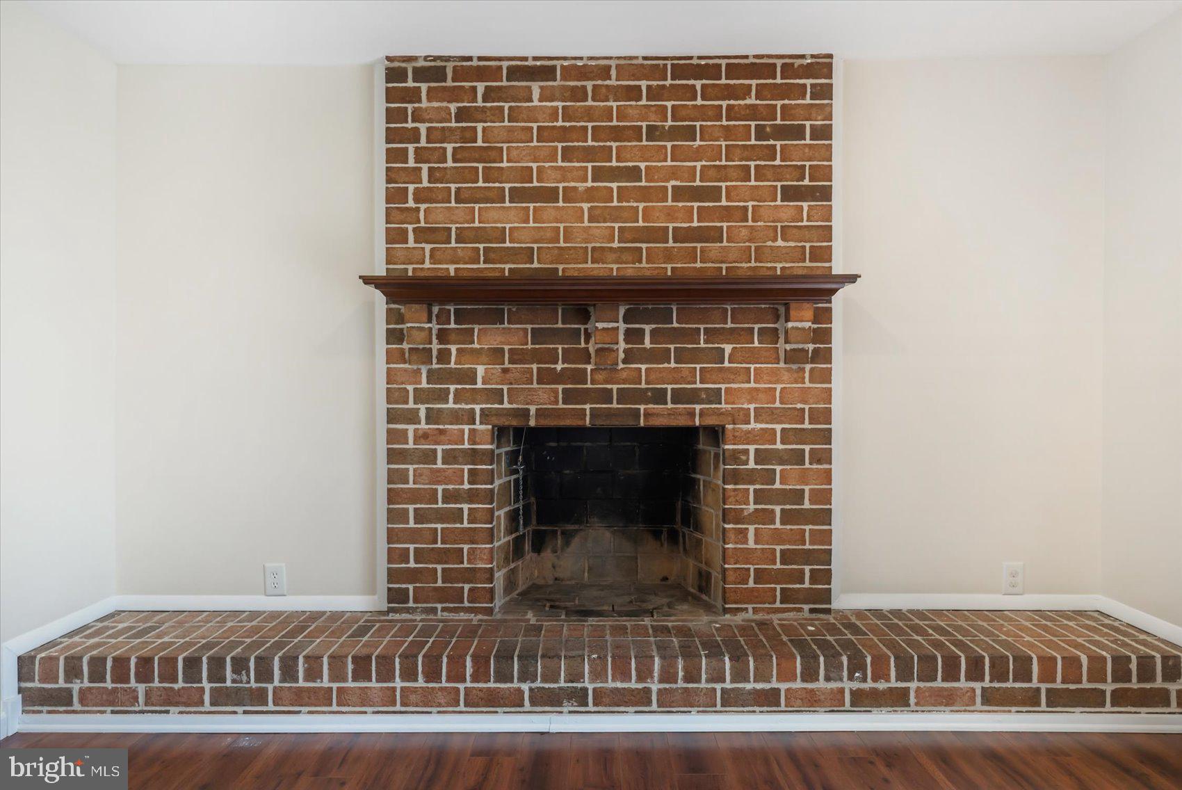 RIDGEFIELD - Residential Lease