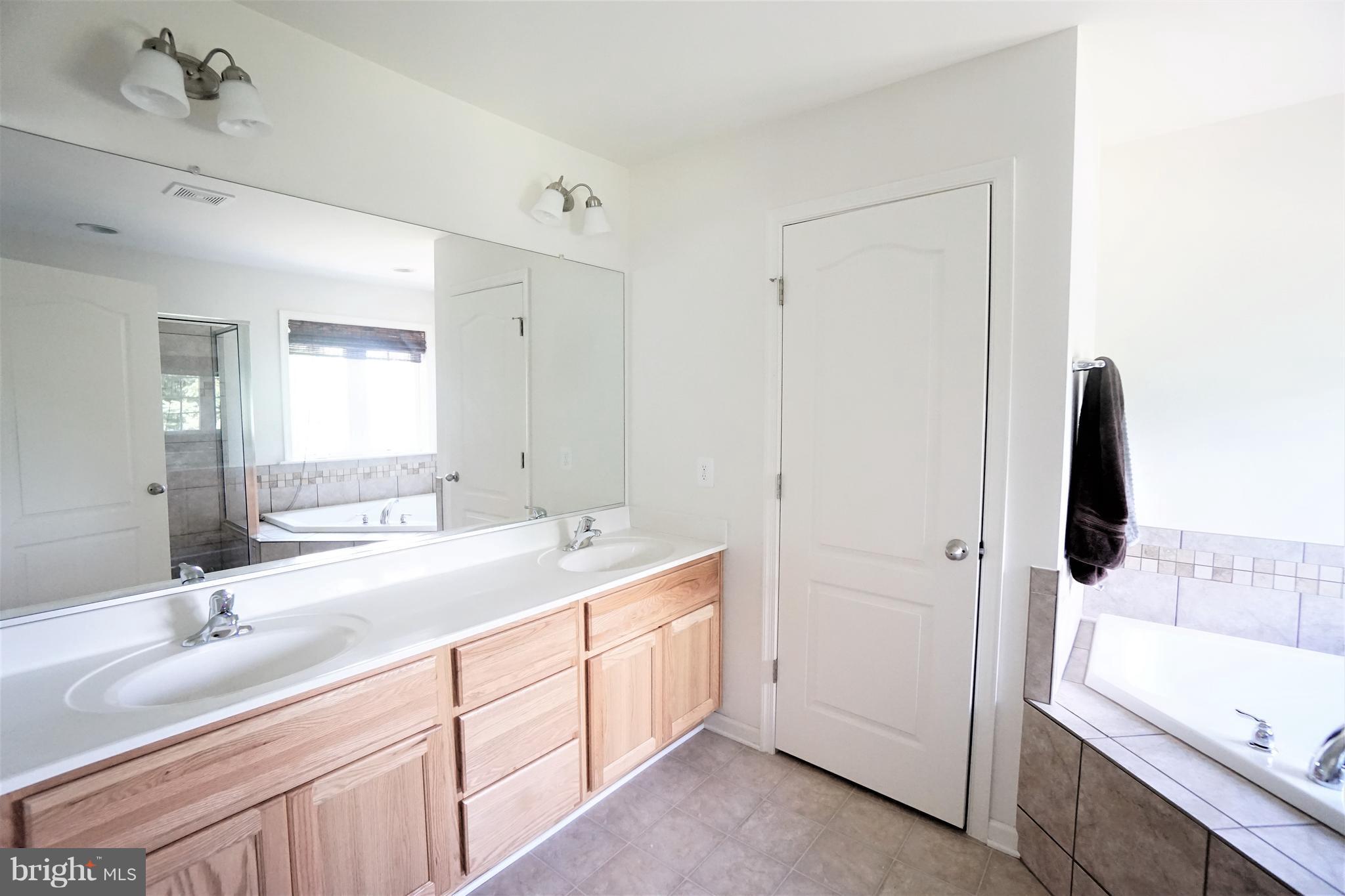 SHERIDAN ESTATES - Residential