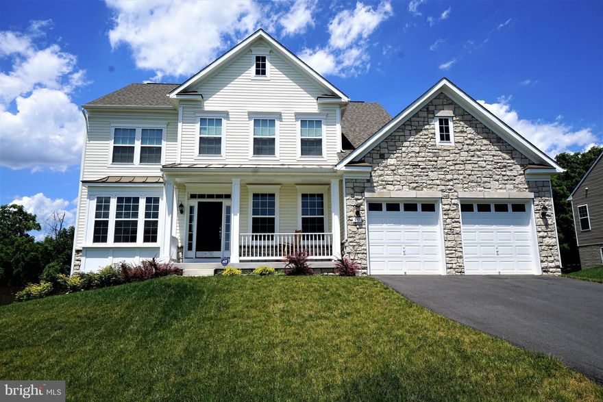 Upgraded Dartmouth model w/ 4BR 3.5bath. HW 2 story foyer. Gourmet kitchen w.granite, SS appliances, double wall oven, & upgraded cabinetry. FR off kitchen/breakfast room. Master suite w/separate bath/shower & tile. Covered front porch, oversized deck opening to large rear yard. Off Rt 340 convenient to Frederick MD, Northern VA, and about 60min to DC. Located across from Border Patrol facilities.