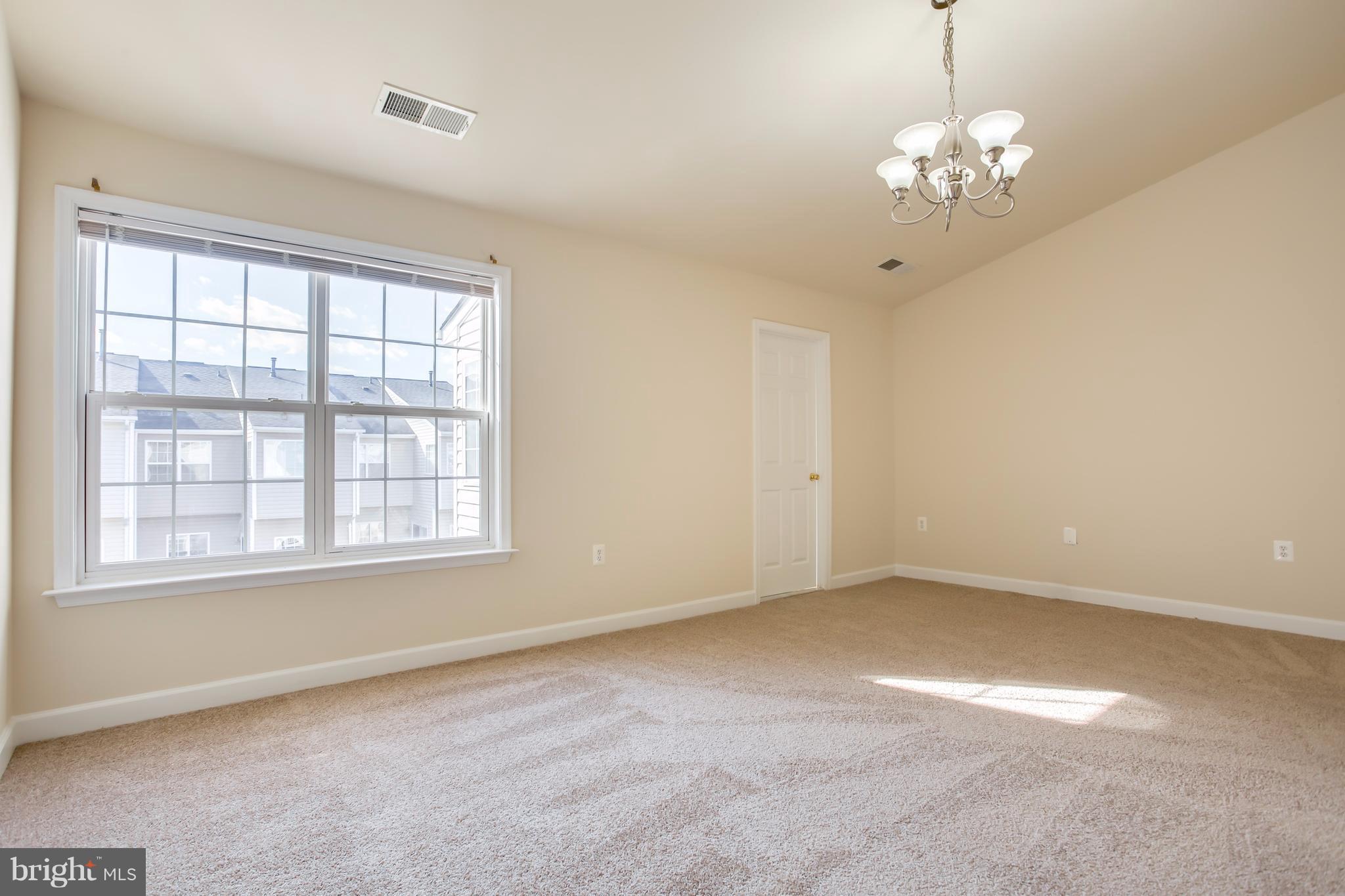 HAWKS VIEW GLEN - Residential