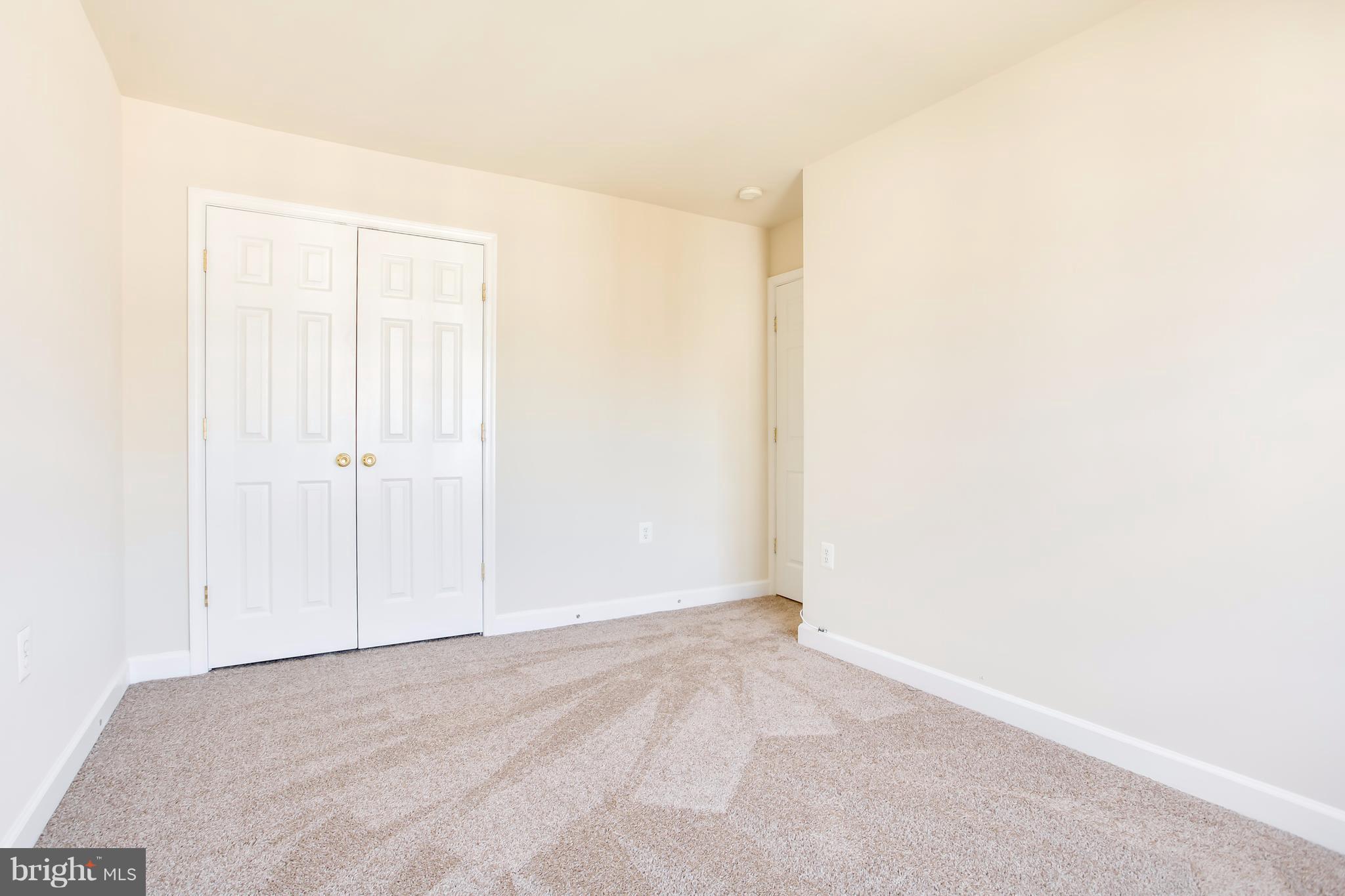 HAWKS VIEW GLEN - Residential