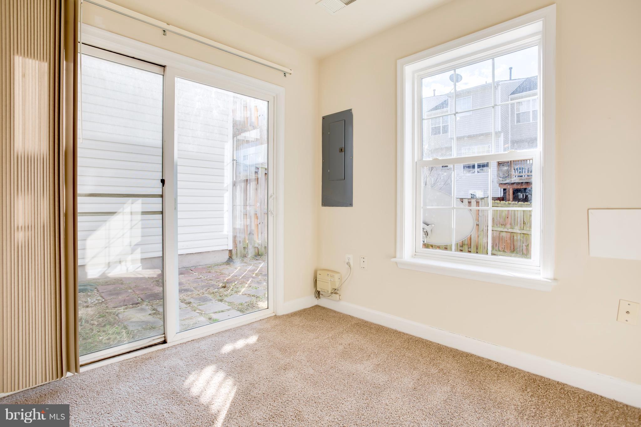 HAWKS VIEW GLEN - Residential