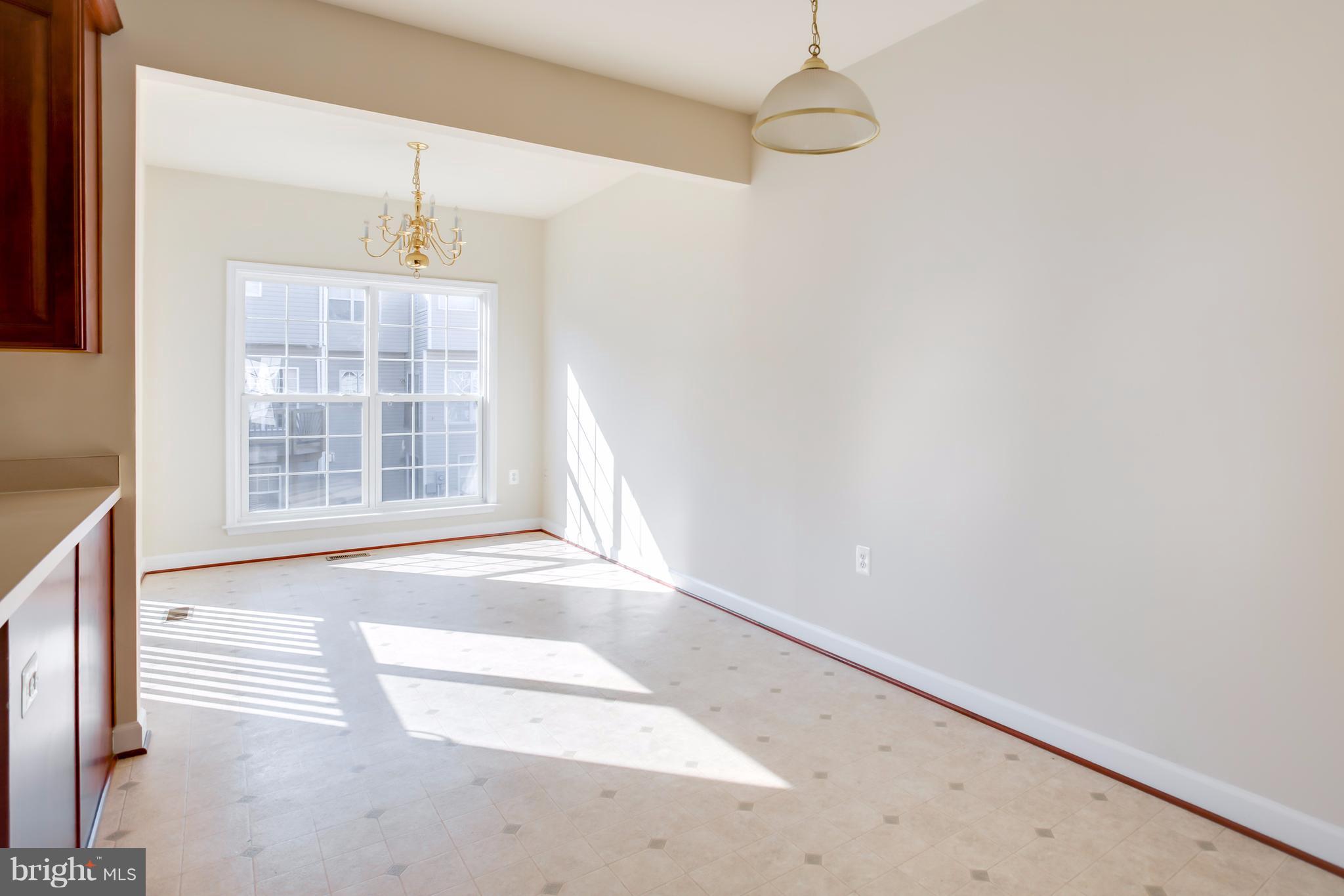 HAWKS VIEW GLEN - Residential