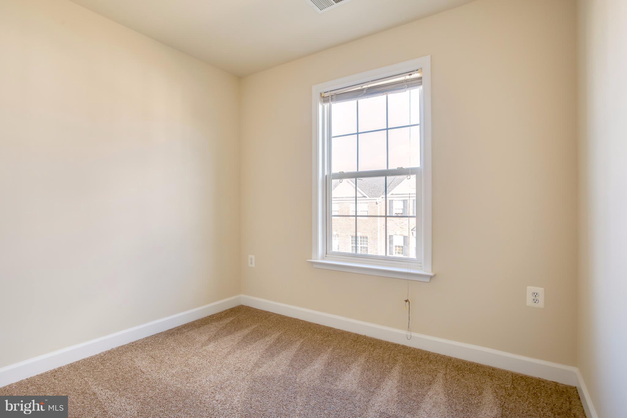 HAWKS VIEW GLEN - Residential