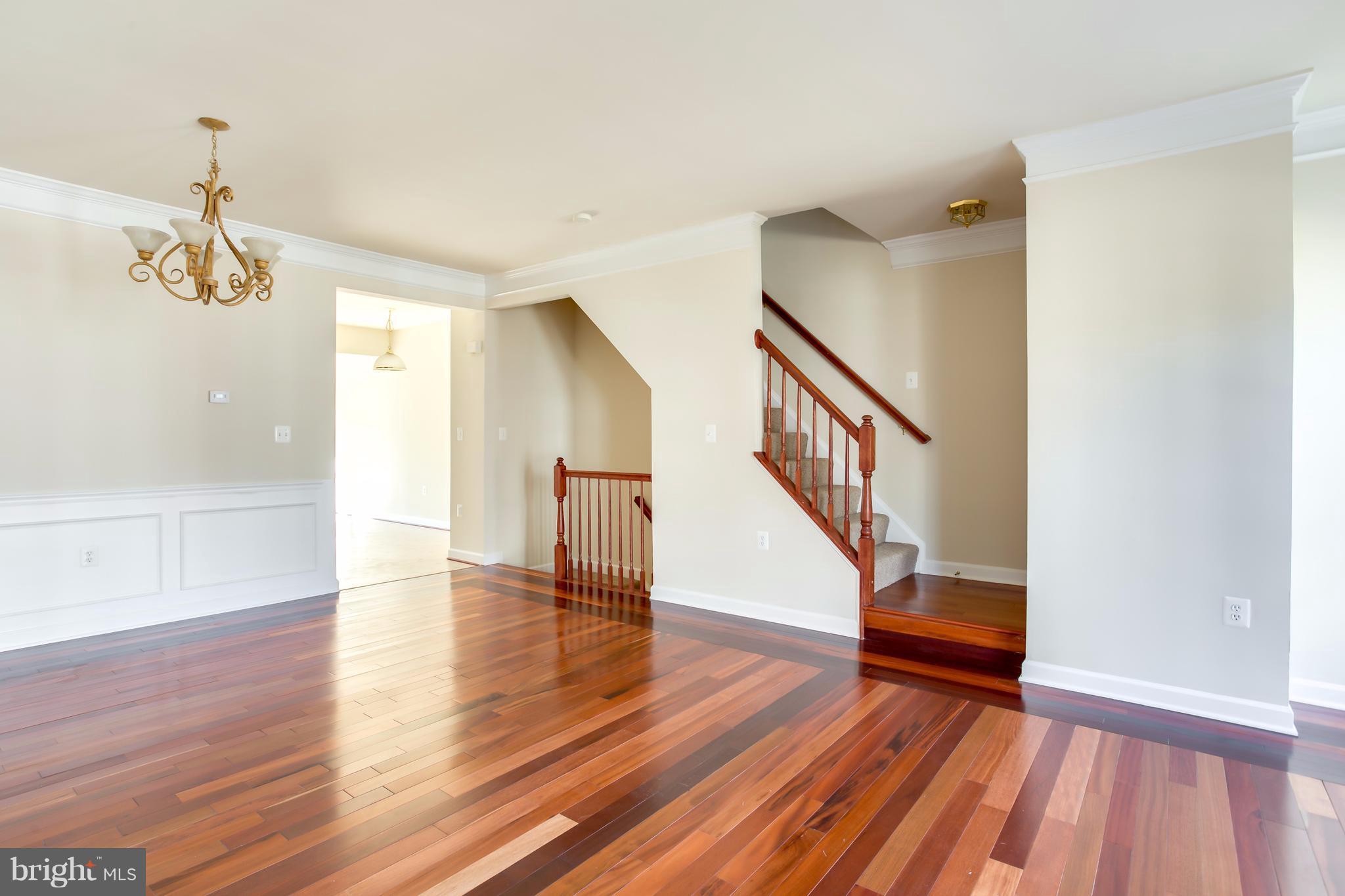 HAWKS VIEW GLEN - Residential