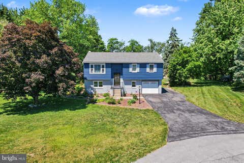 Photo of 1560 Seltzer Court, MECHANICSBURG, PA 17050 (MLS # PACB2056838)