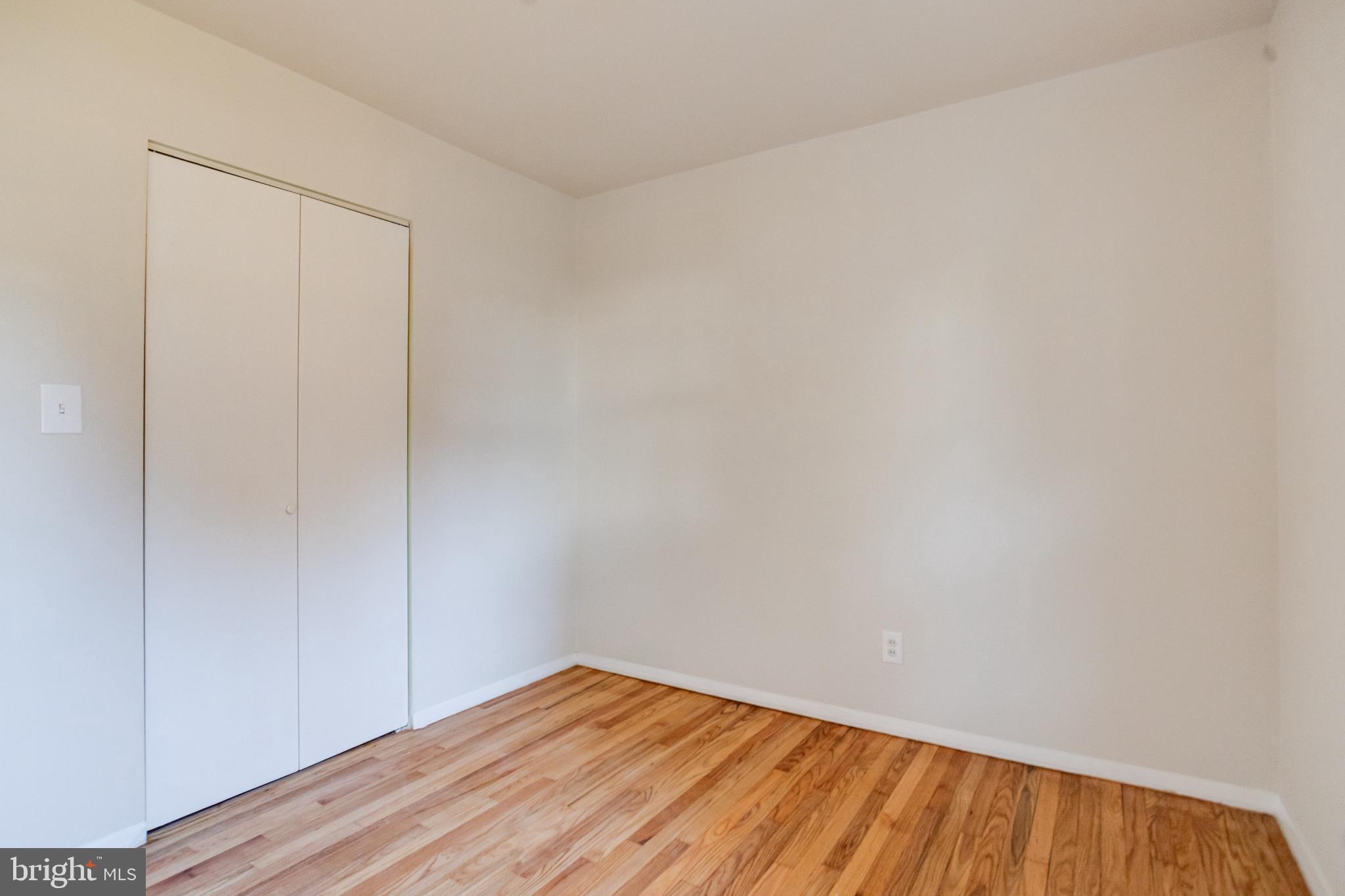 GLENMOORE - Residential