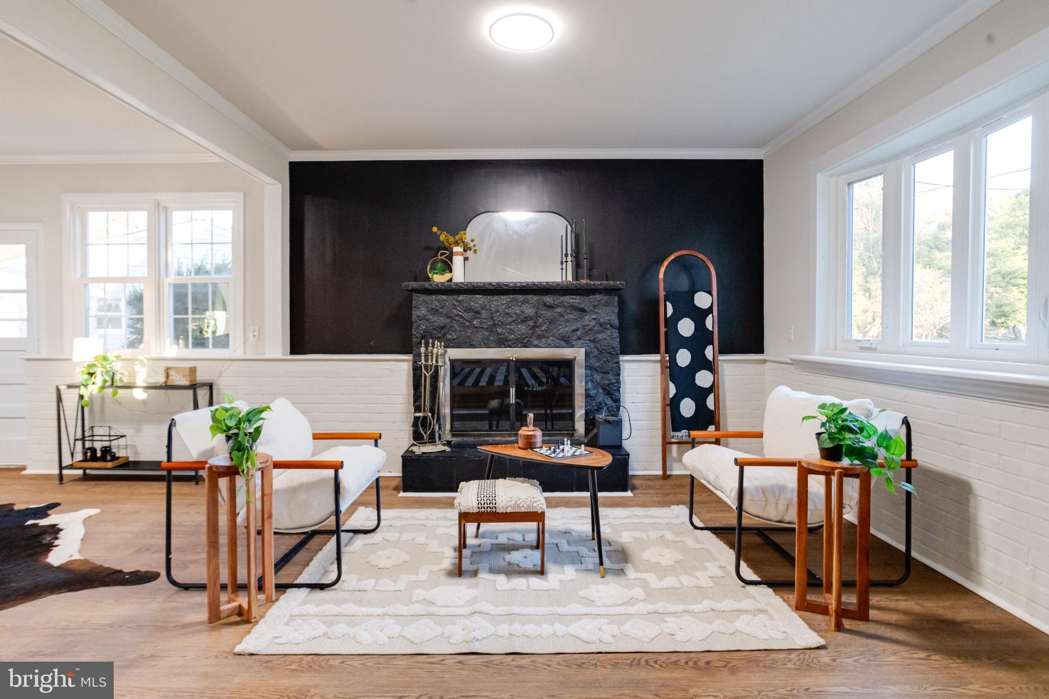 GLENMOORE - Residential