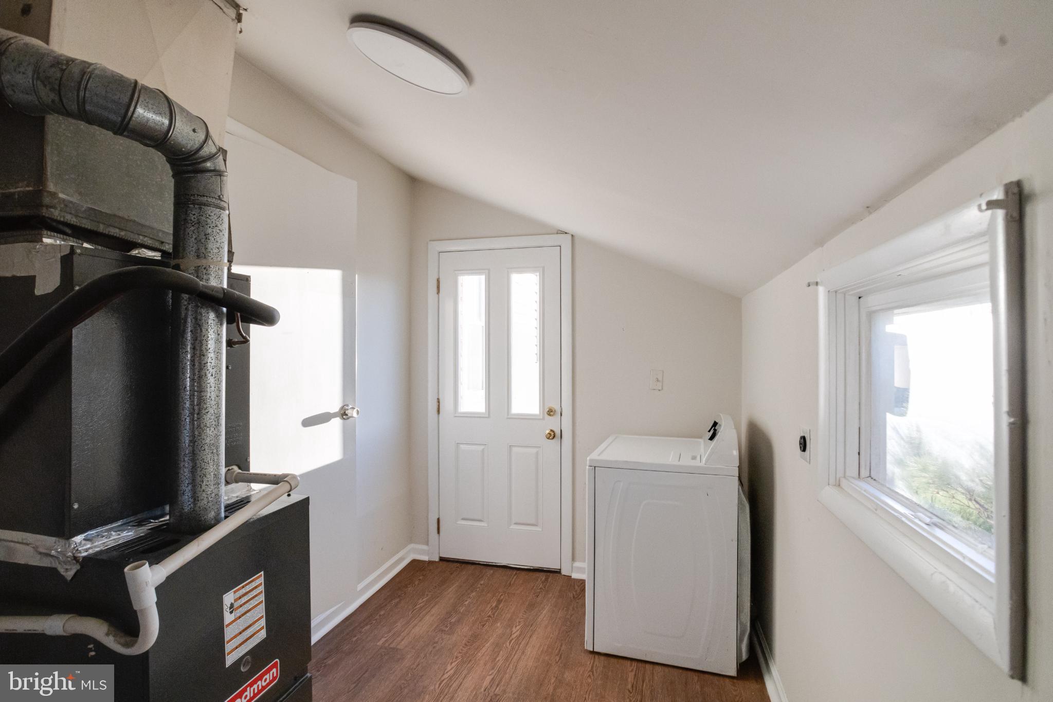 GLENMOORE - Residential