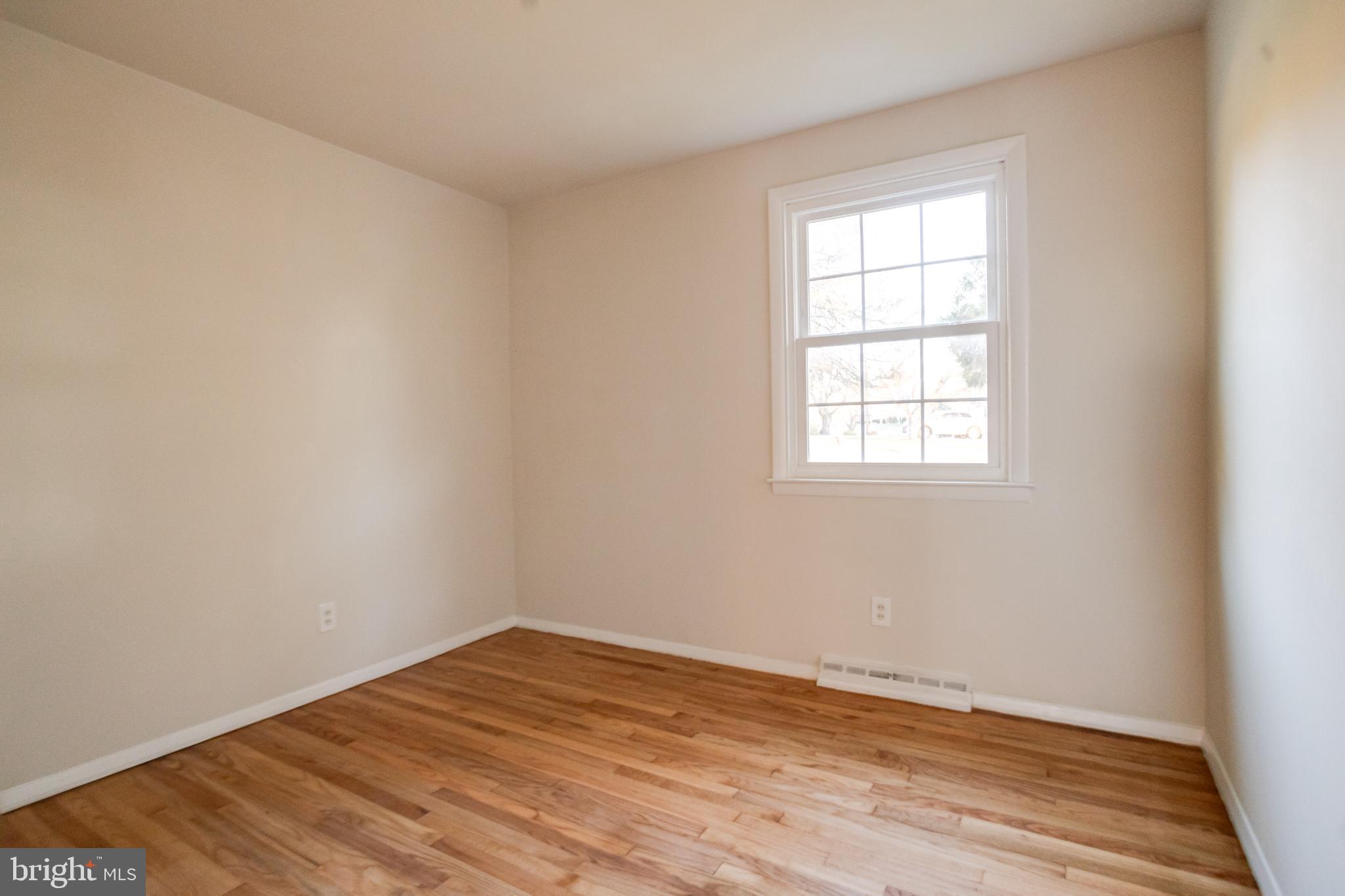 GLENMOORE - Residential