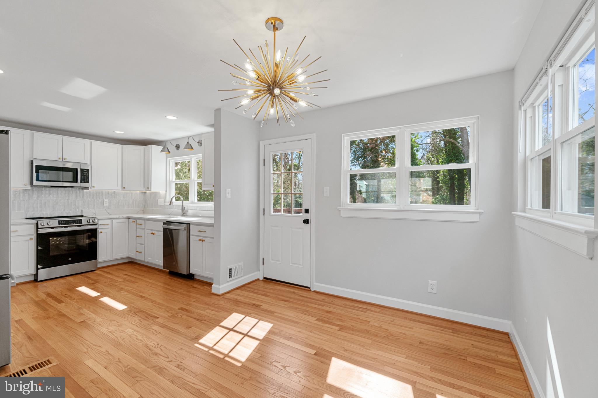 GREENACRES - Residential Lease