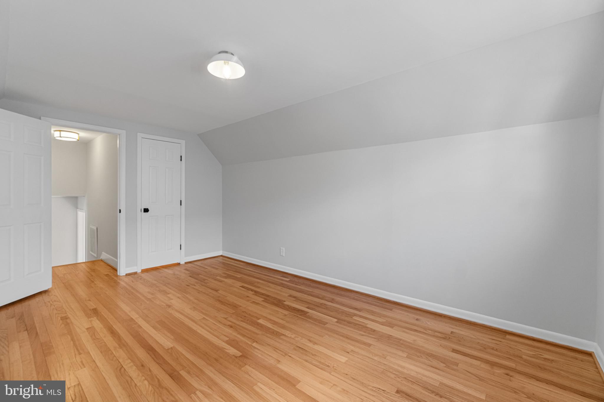 GREENACRES - Residential Lease