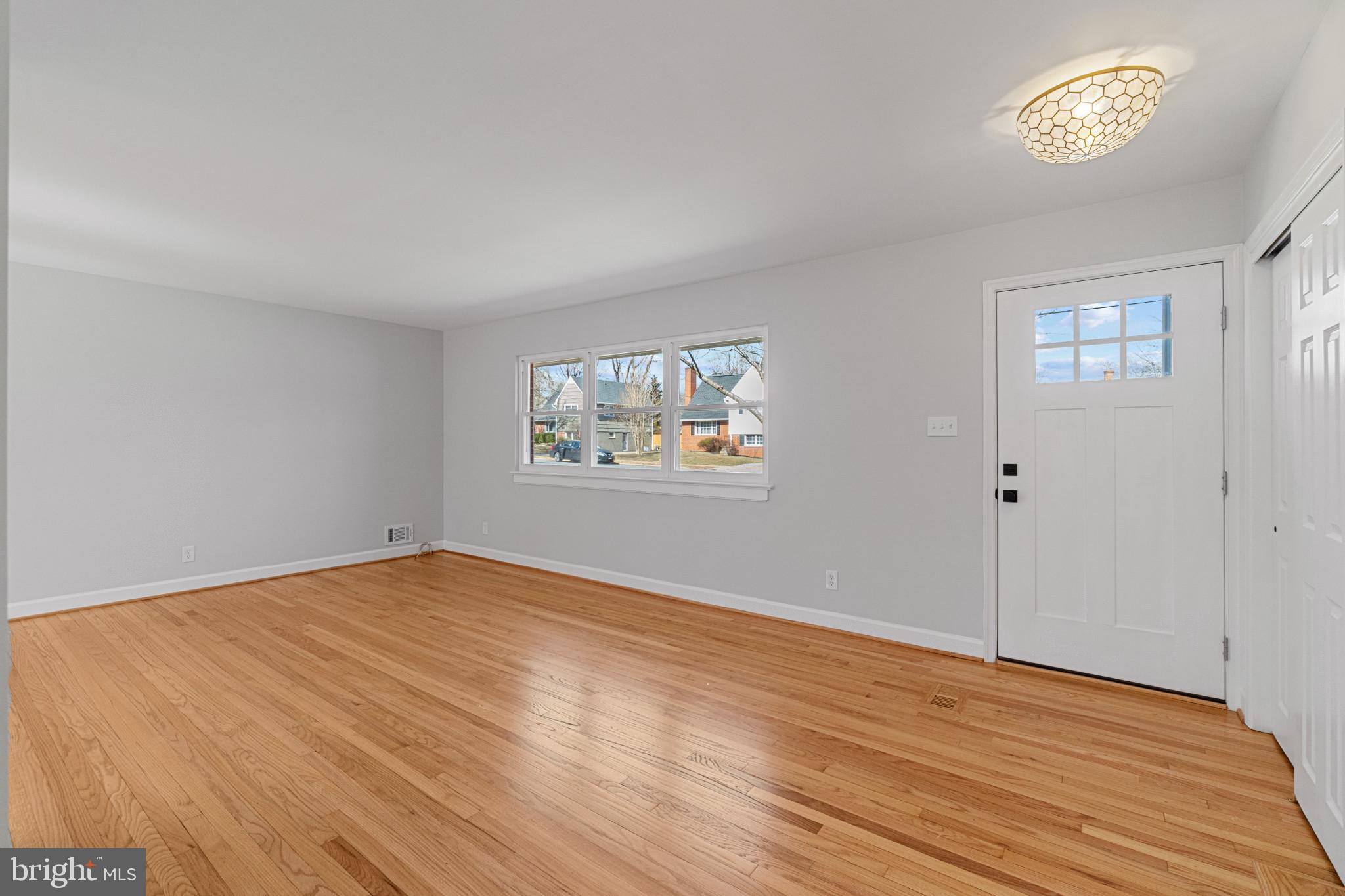 GREENACRES - Residential Lease