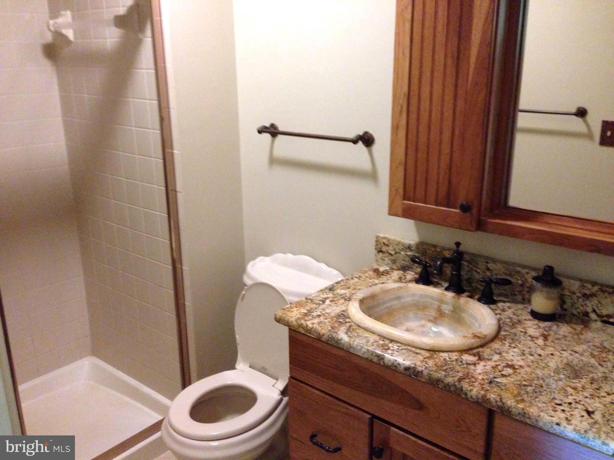 TOWER HILL - Residential