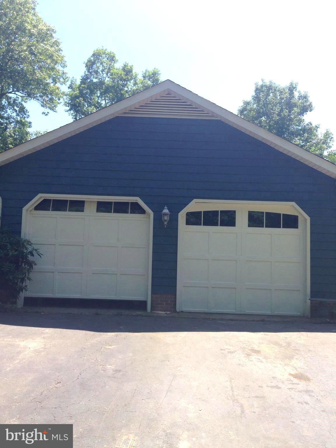 TOWER HILL - Residential