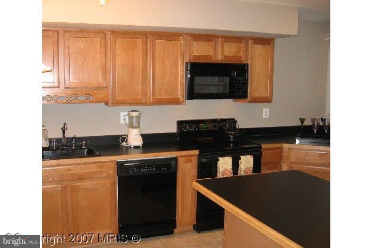 HARBOR POINT - Residential