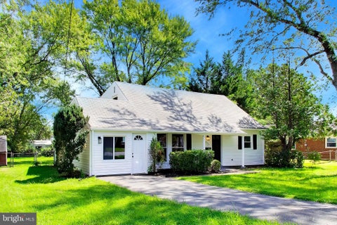 Photo of 7909 Lomond Court, MANASSAS, VA 20109 (MLS # VAPW2128592)