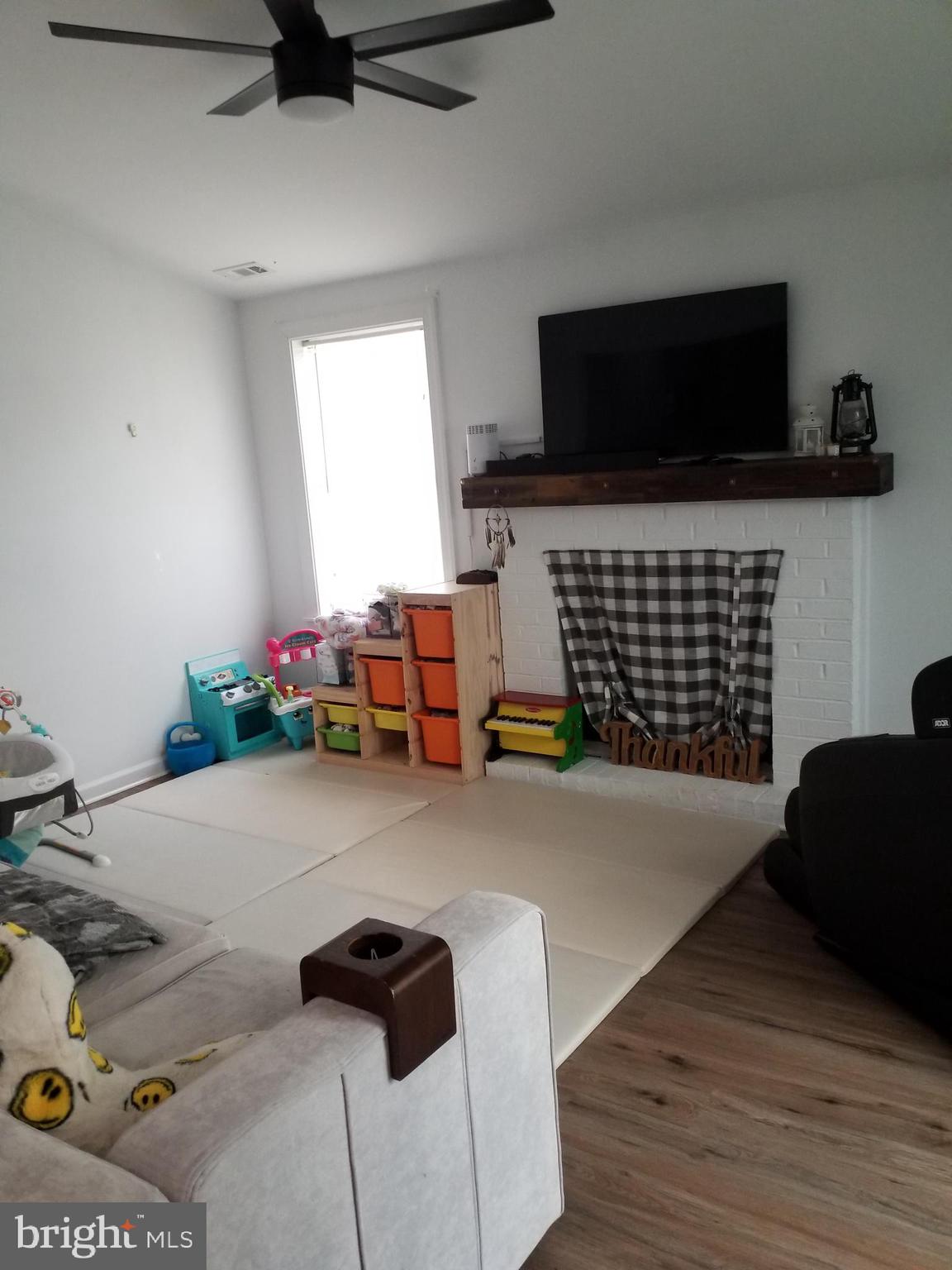 WILLOUGHBY WOODS - Residential