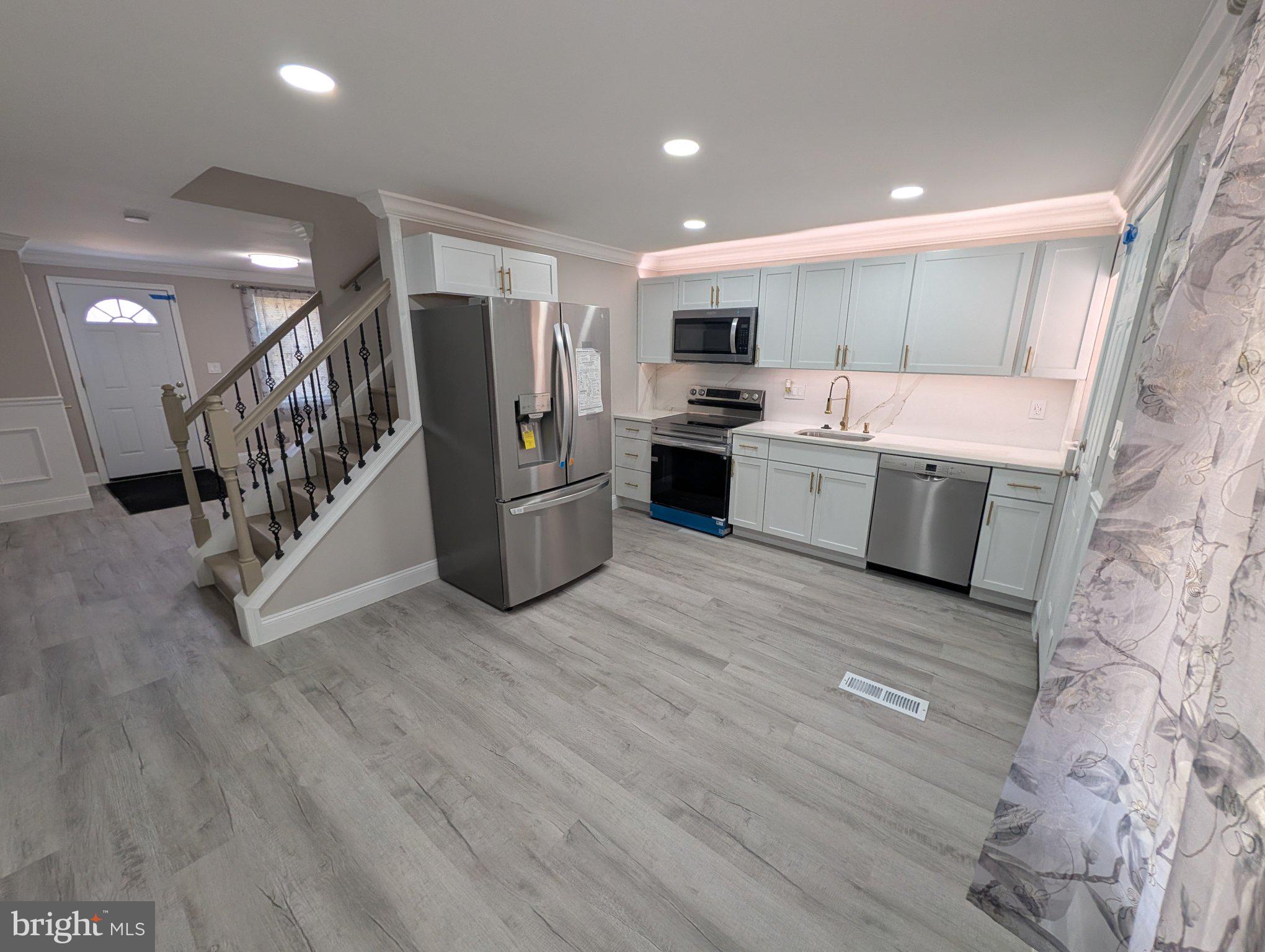 PARKSIDE - Residential