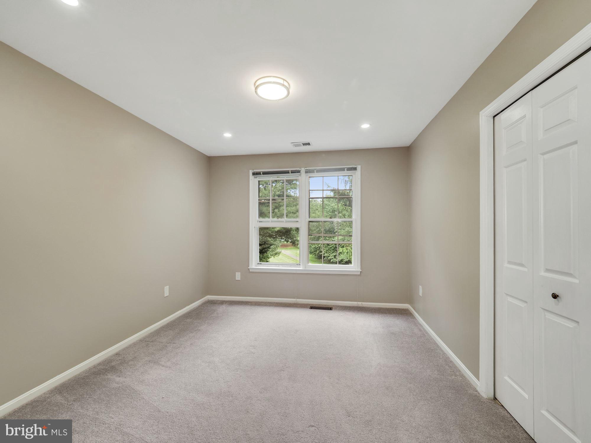 ASHFORD - Residential