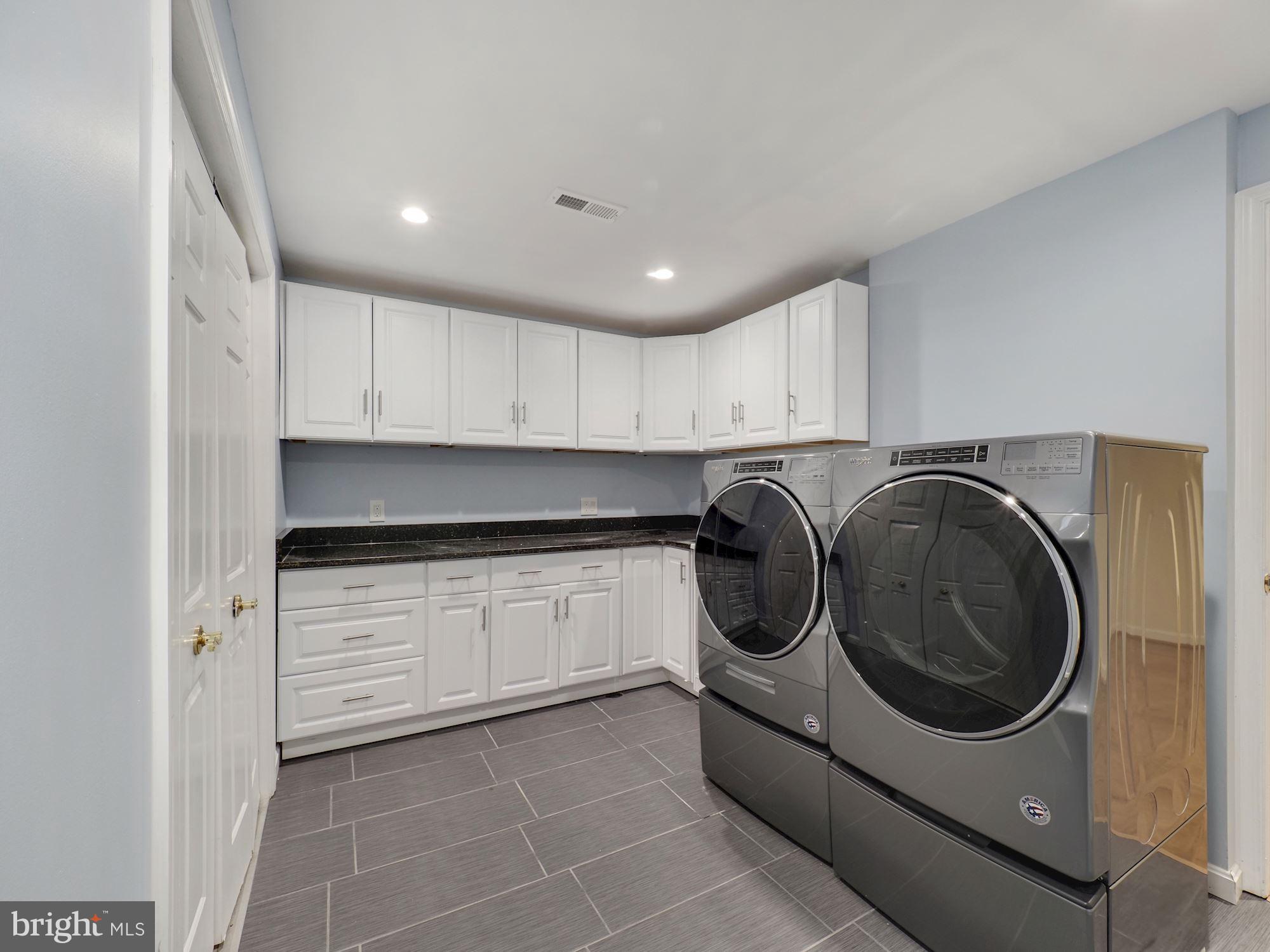 ASHFORD - Residential